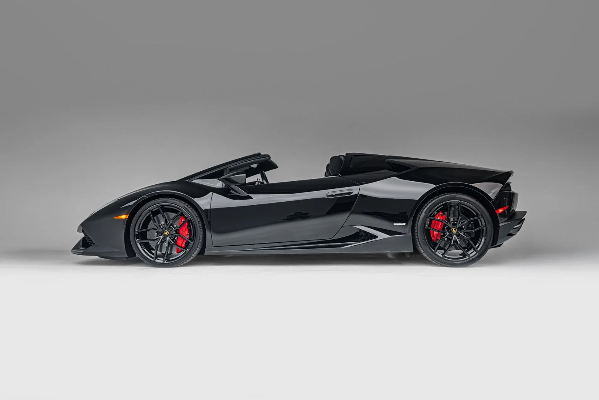 mph007_2306635683_Used_2016_Lamborghini_Huracan_LP_610_4_Spyder_1781713256_4b5014df4d