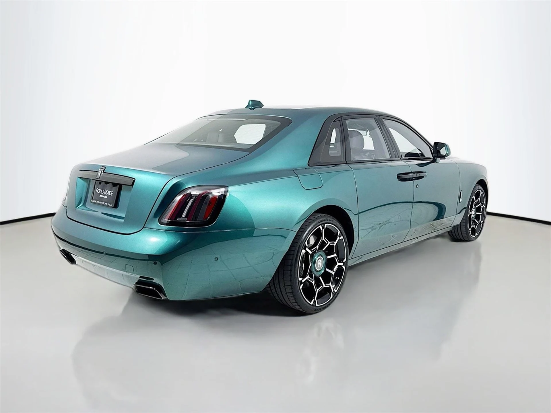 mph007_2307049907_24ddd4b8bea76e2814aaca10f41188f2x_69ebb0f0e9