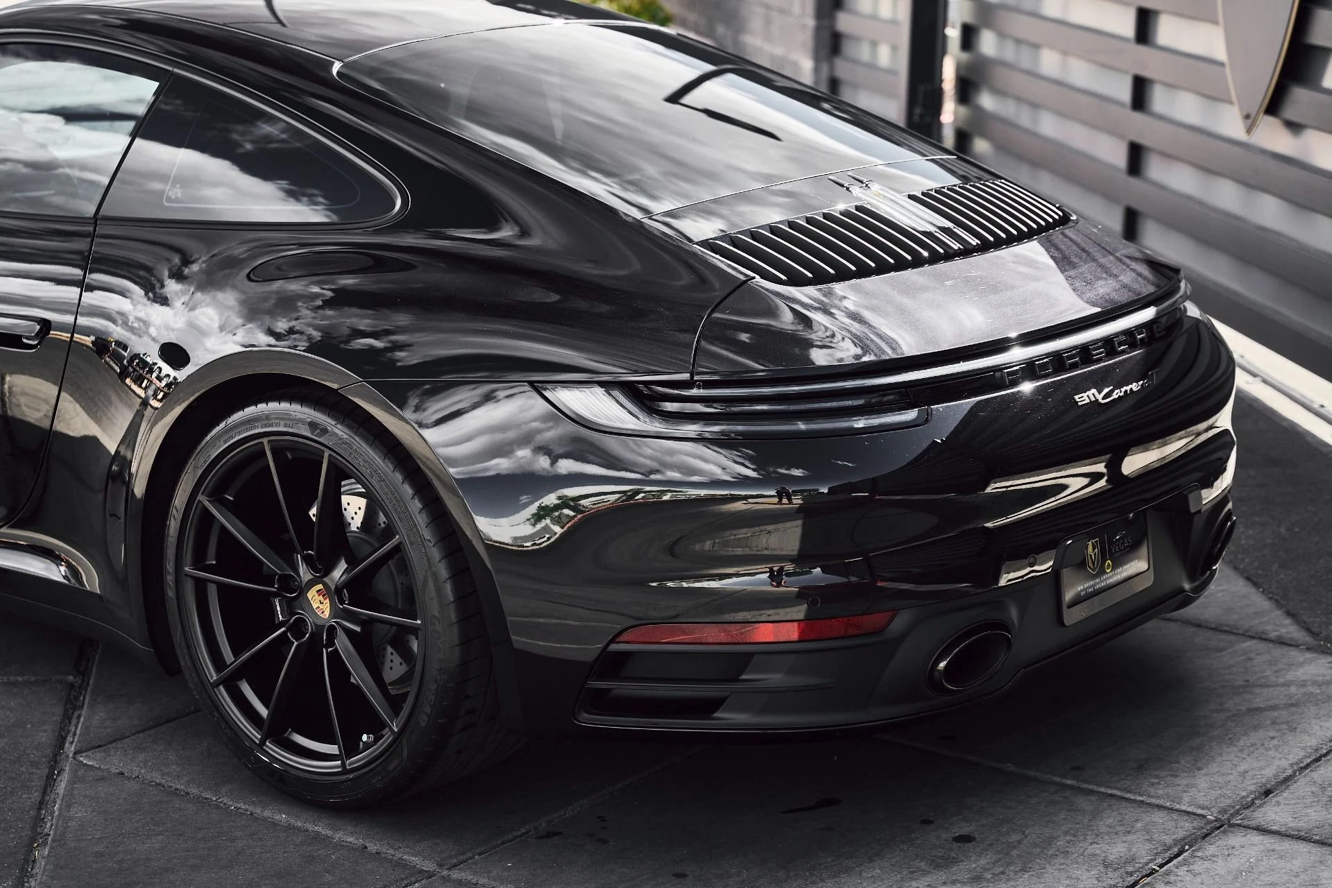 mph007_2307665059_Used_2024_Porsche_911_Carrera_T_1790639698_c916ad2589