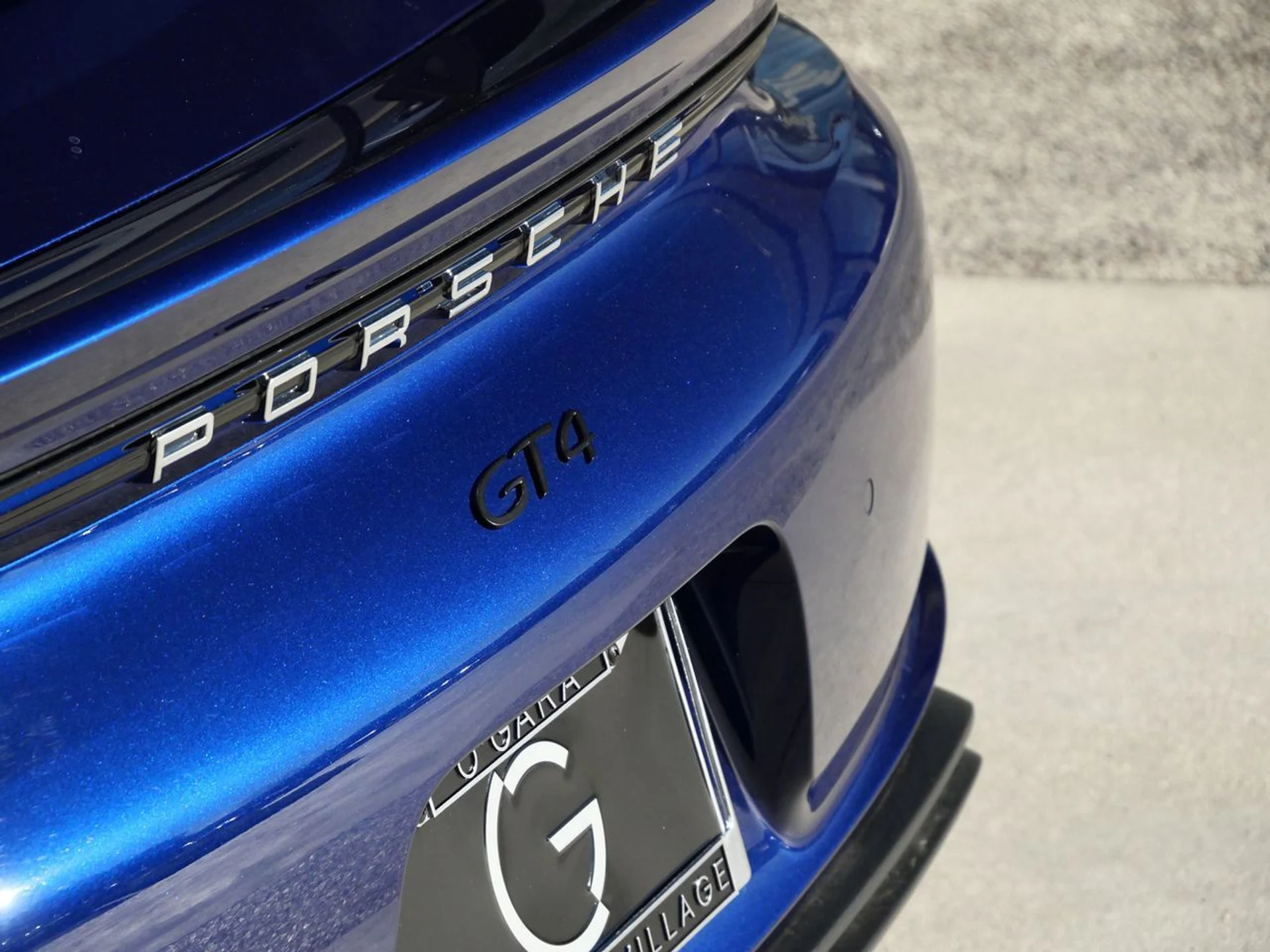 mph007_2310383677_ce0bacbe71409ecfd5a9a7fe0575faacx_00d7dd1d17