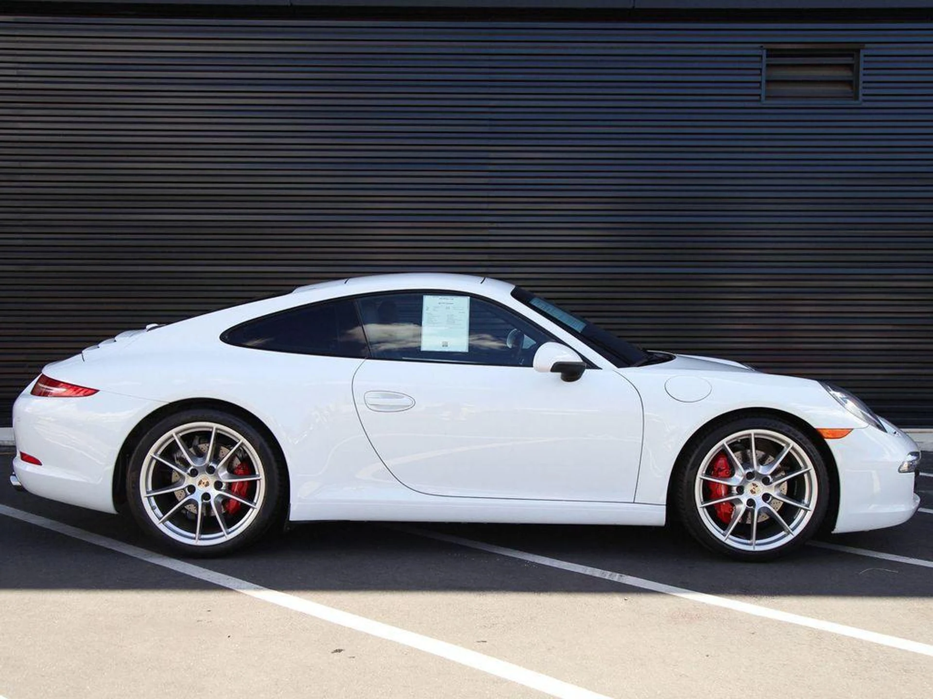 mph007_2312332295_z_N81_Fe_TI_3l9g_Z65_Tbb_R40_Fx_B6u_E_2c1a6e78b8