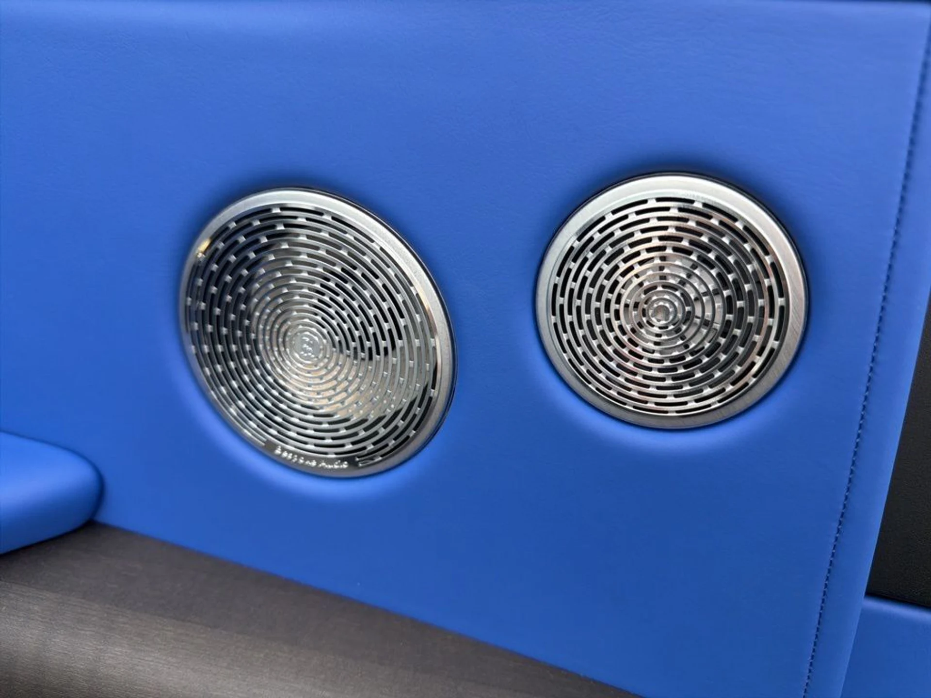 mph007_2312668271_hph2czrctwgn4lcvvg4c5m8nx68y_d0aec2e73a