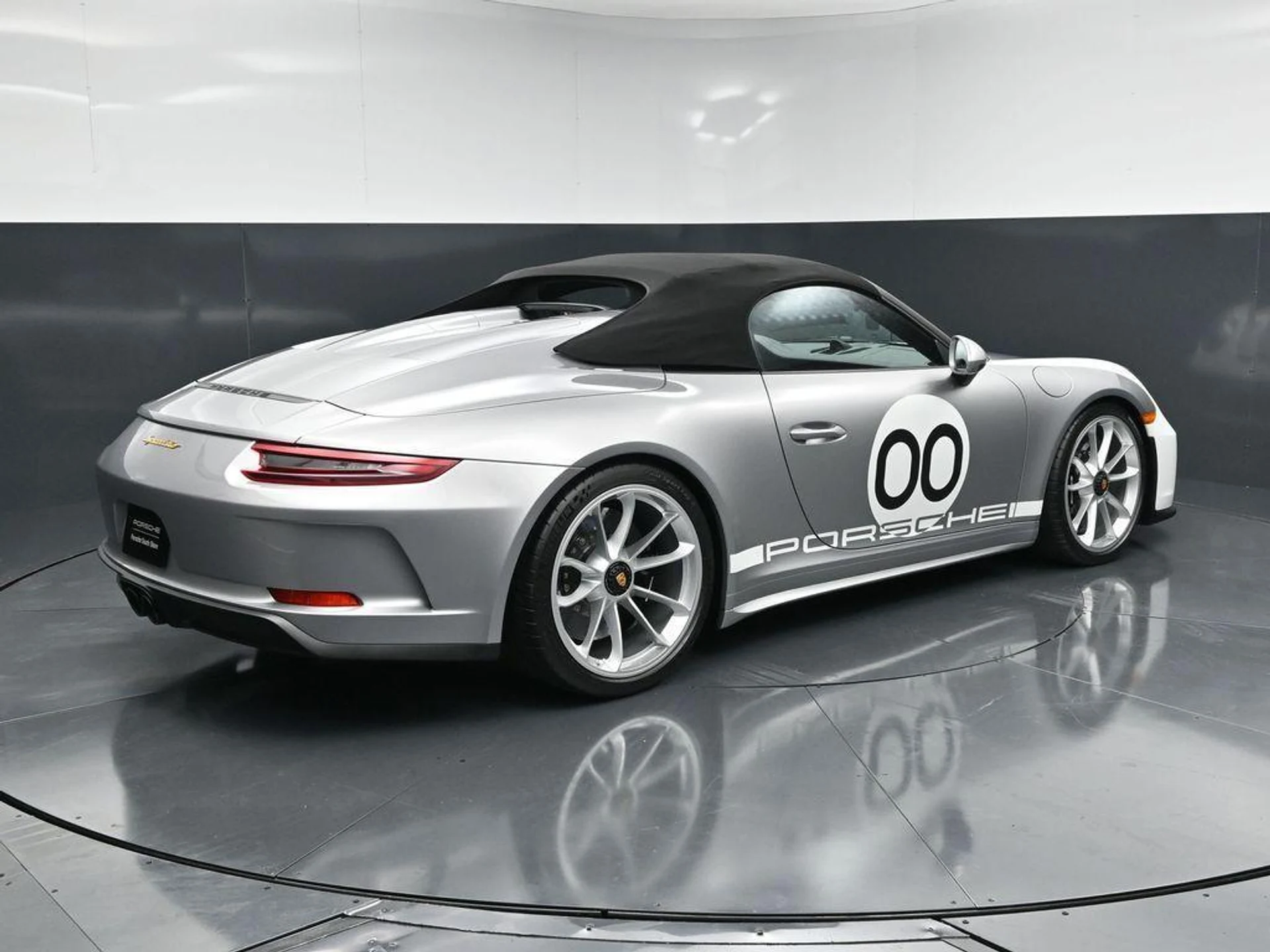 mph007_2313260805_v_RJ_83s_L_Qgle_F_Cn_IX_0_Z6q_E_Ulq_Fg_4fe38ce541