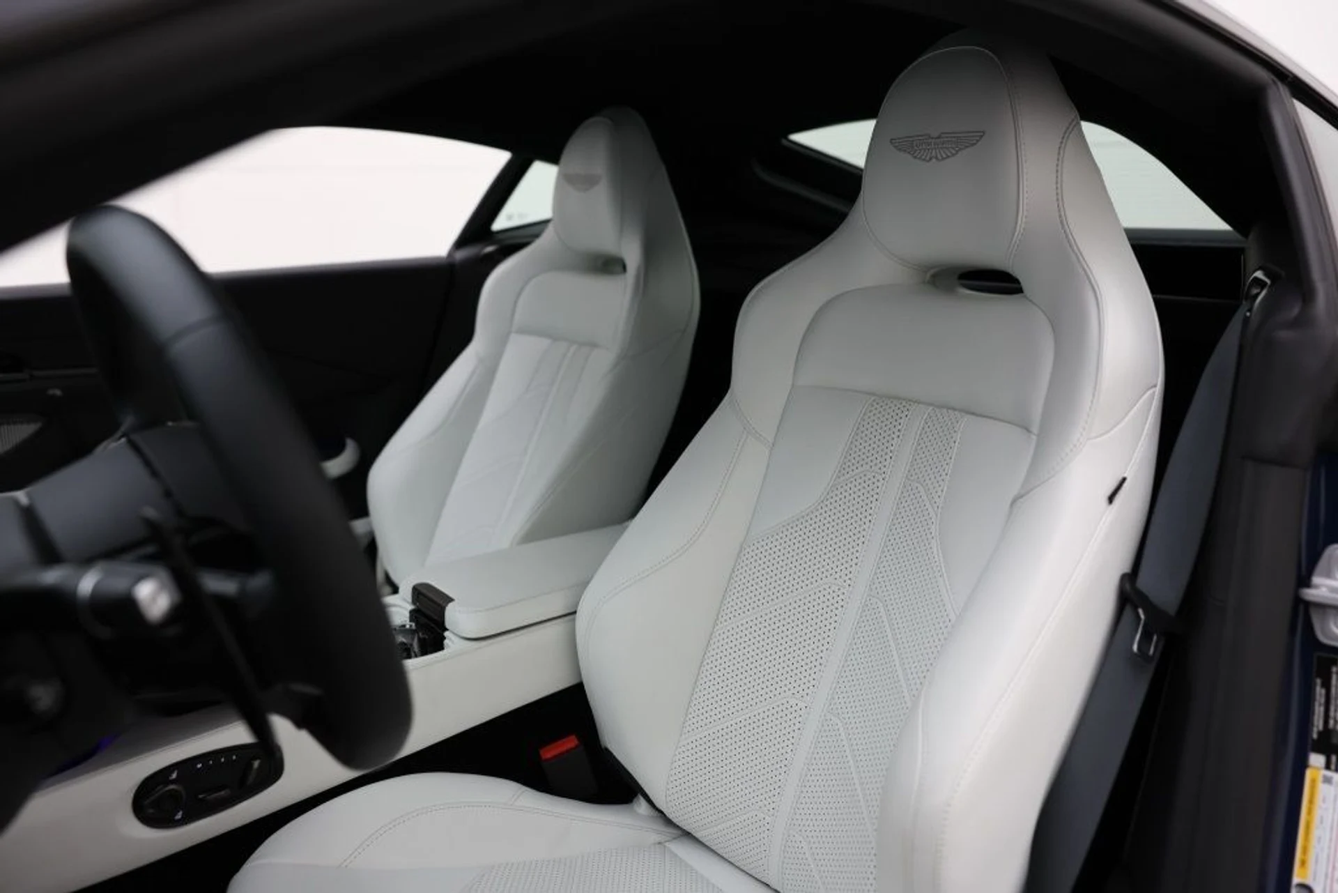 mph007_2313786714_u31b9i4bxzzatx089li6o2lt3xxp_ca2a004dfe