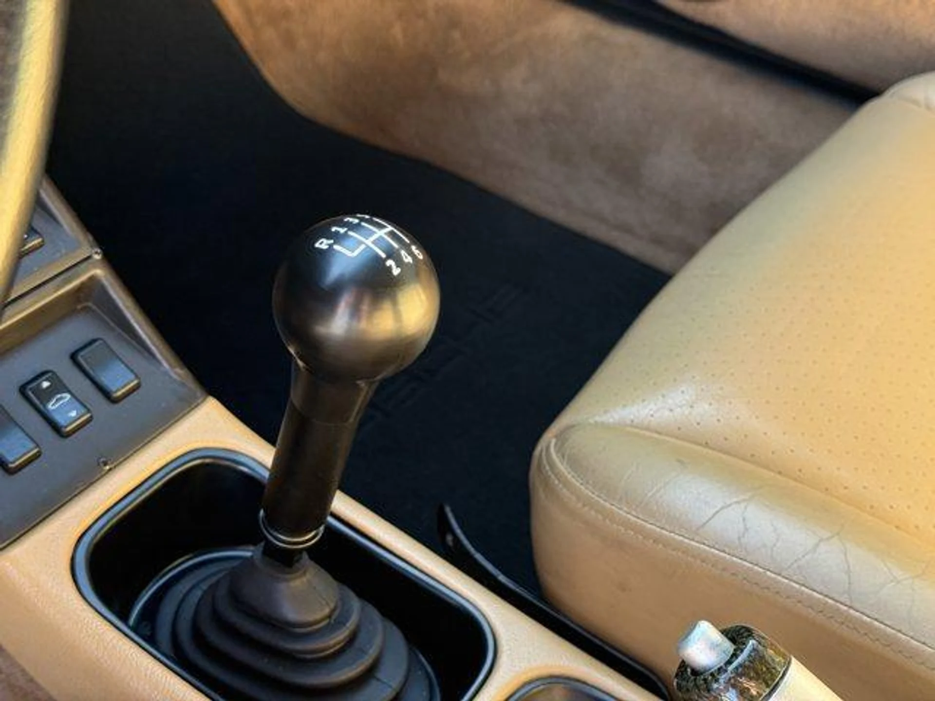 mph007_2315414405_f_SPP_Us_G_Syf_Jsq_BFKT_Lz_G0_AF_Bvjo_f055c0b8c0