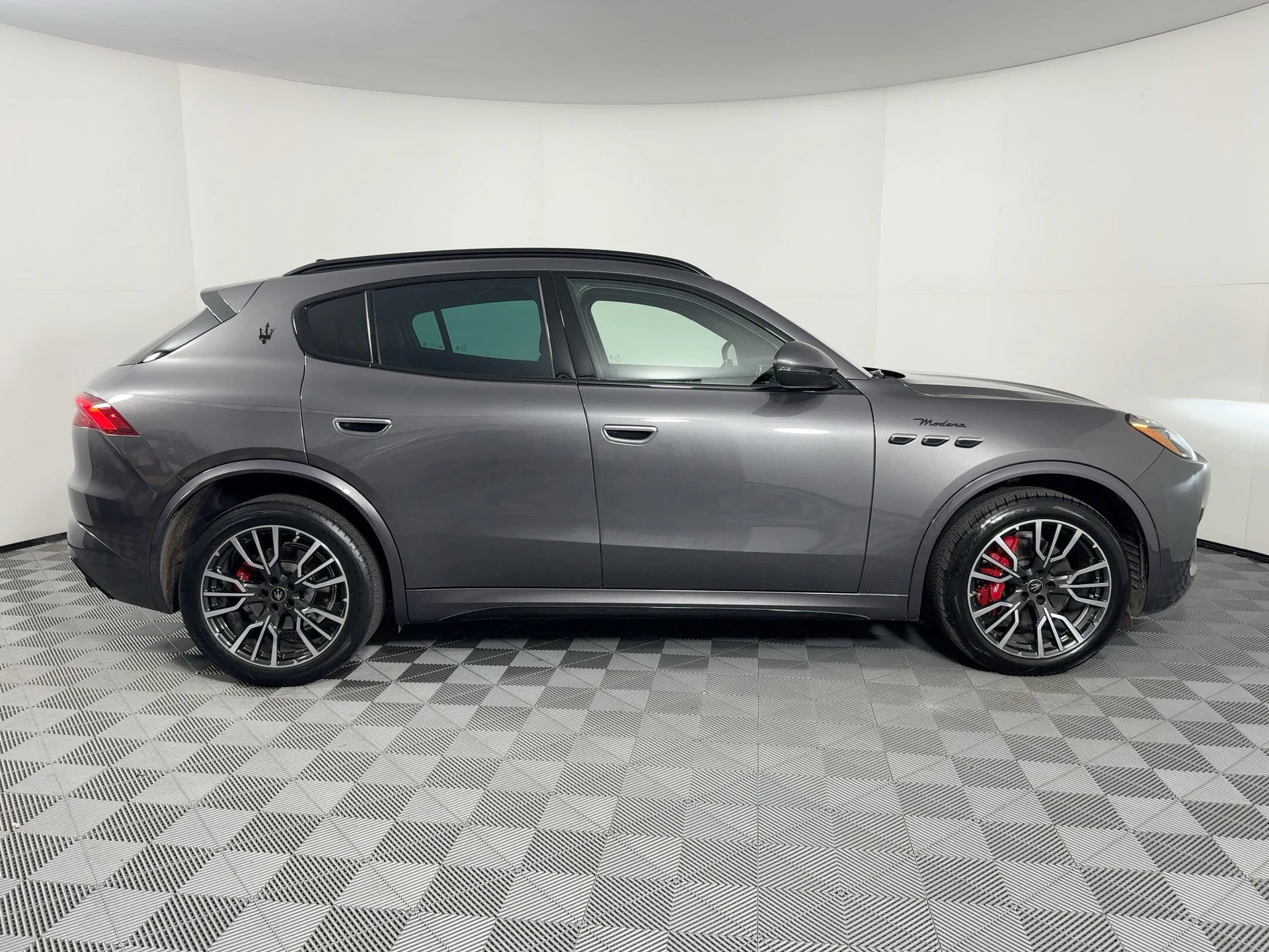 mph007_2319030130_618e35d481a15410957d72294991dd68x_f109ff0dd6