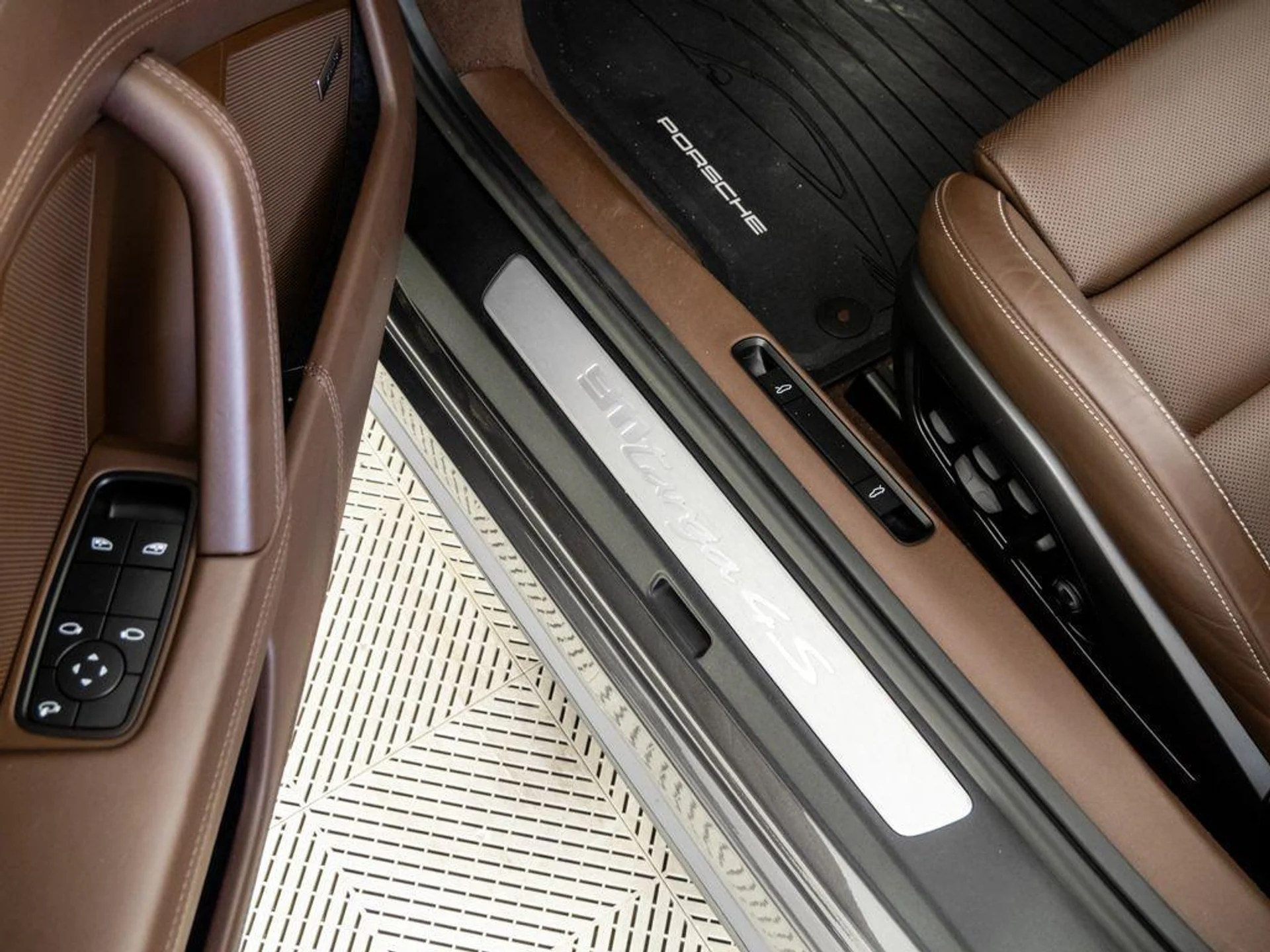 mph007_2320534608_o7_Nlg4t_E_Pr_H7_OS_Ru_YNV_x_Mx_Axsc_c16d8696a9