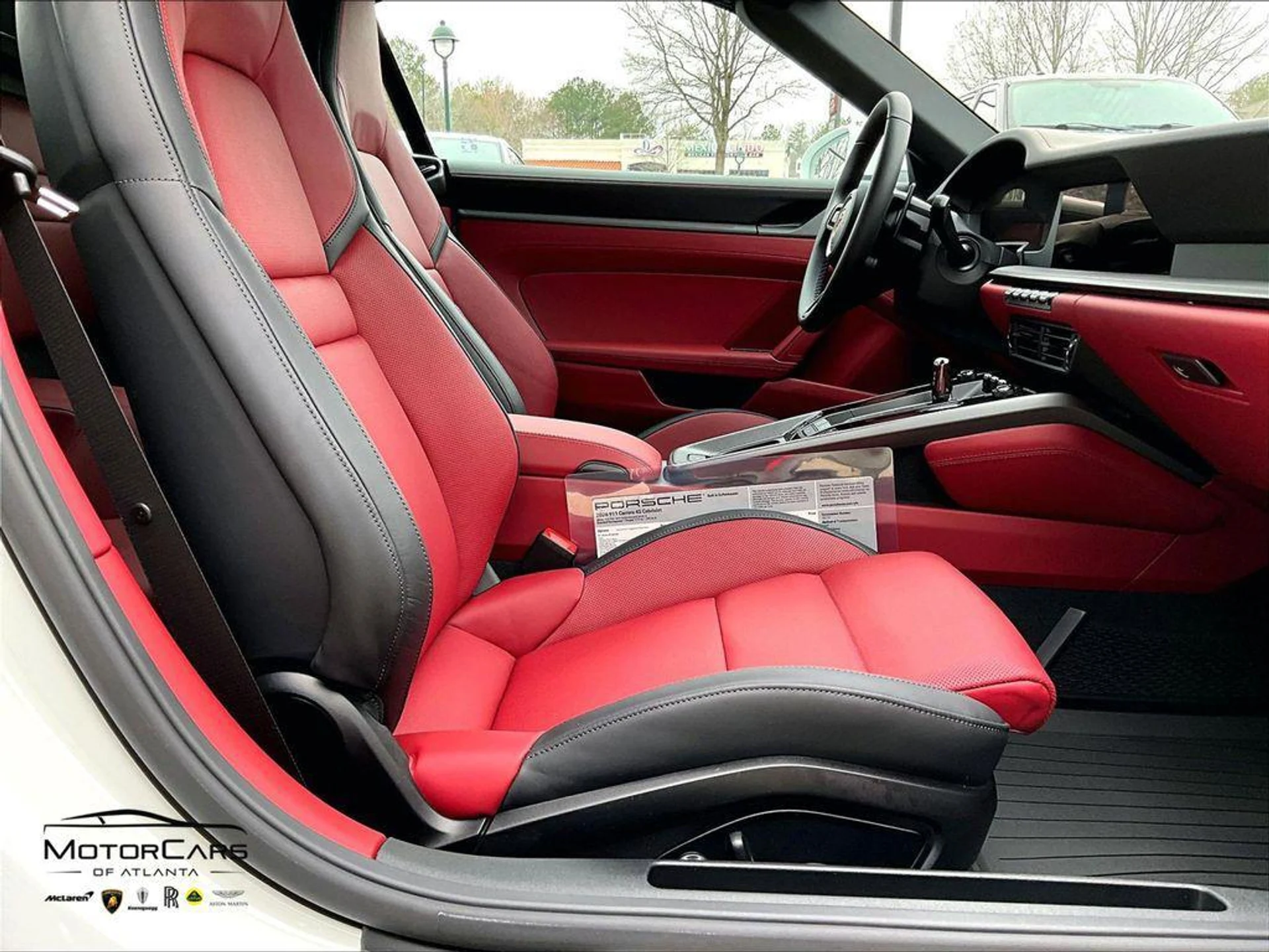 mph007_2330890272_9yq_A3bus5xt_D_Xm7_Ls_Bvyb_NV_Zn_Rw_c1f6d5a921