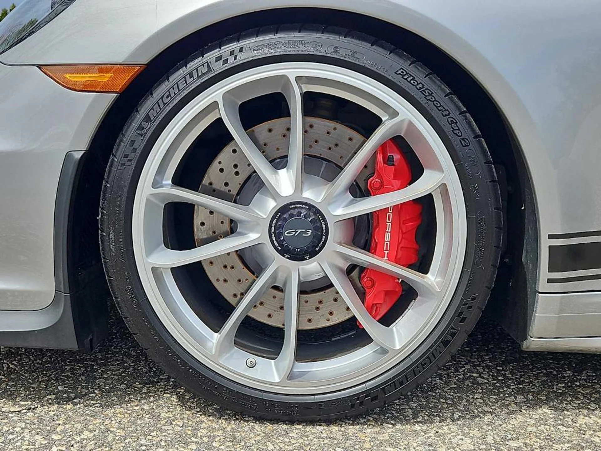 mph007_233585013_R_Bad_Ou_T1gt_T_Udutk0eg_Y9_J_Zp2c_Q_f1403204ce