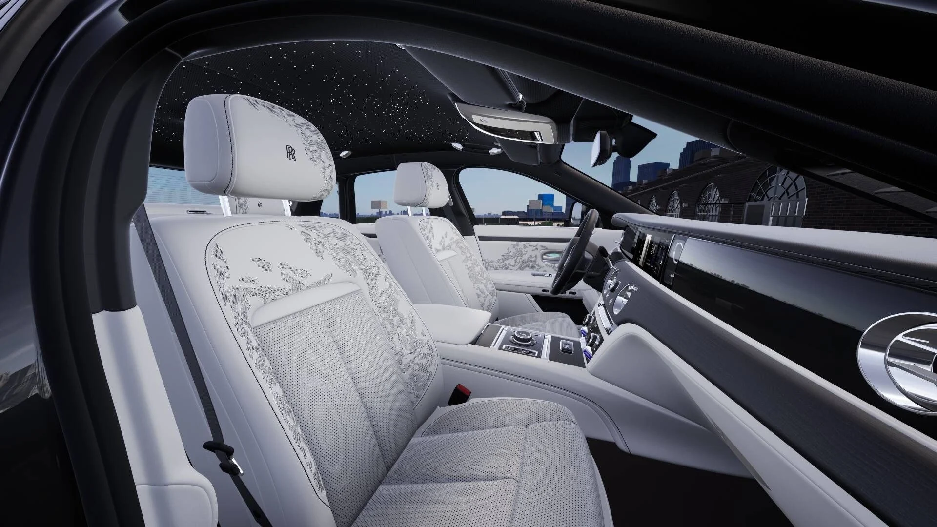 mph007_2340144924_Used_2026_Rolls_Royce_Ghost_1755102988_eebb5befcc
