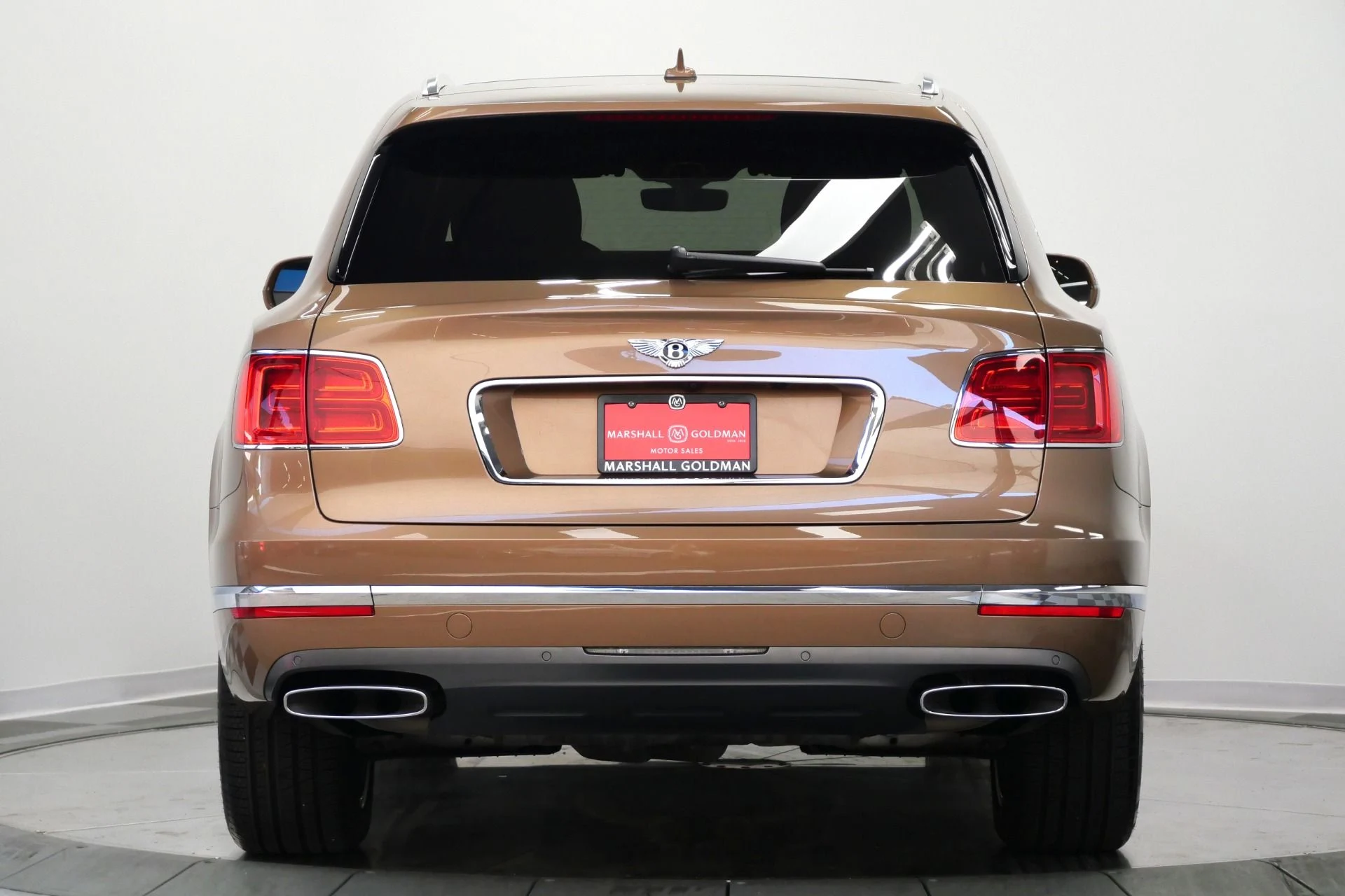 mph007_2345119889_Used_2017_Bentley_Bentayga_W12_Four_Seat_Comfort_Specification_with_Rear_Console_1776956660_b9b6993c61