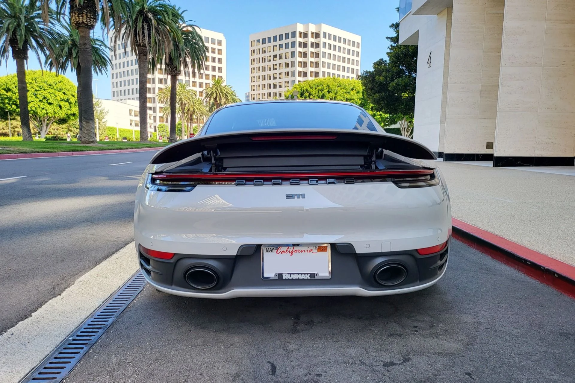 mph007_2350105750_Used_2021_Porsche_911_Carrera_S_1768411086_bc3dffe86d