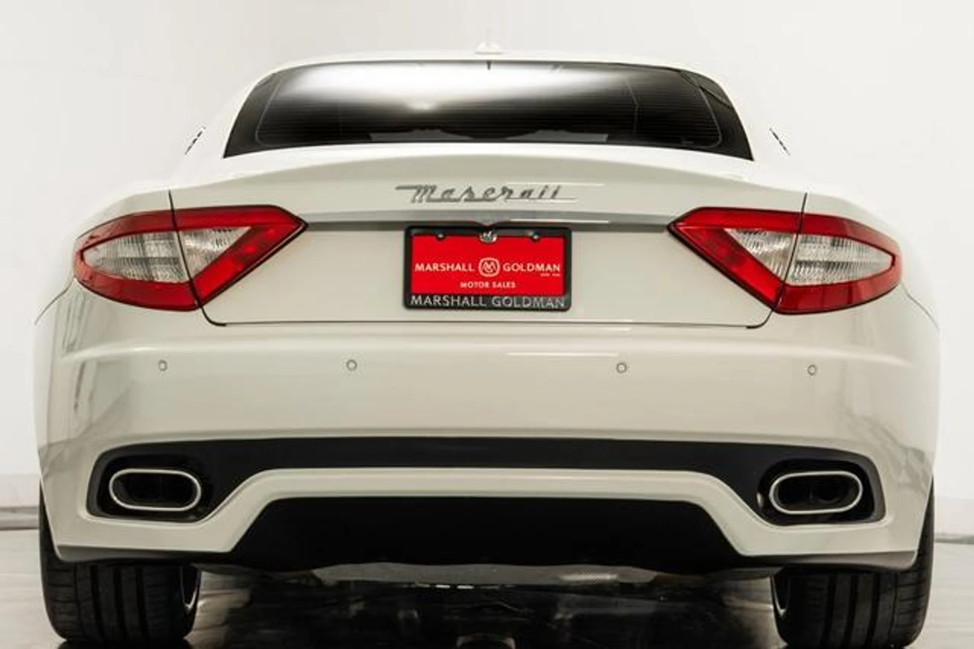 mph007_2350823007_FK_Ium1n_L09_Vl_D_Ei_B8pvh_BH_Rr_Y_6e974fd98a