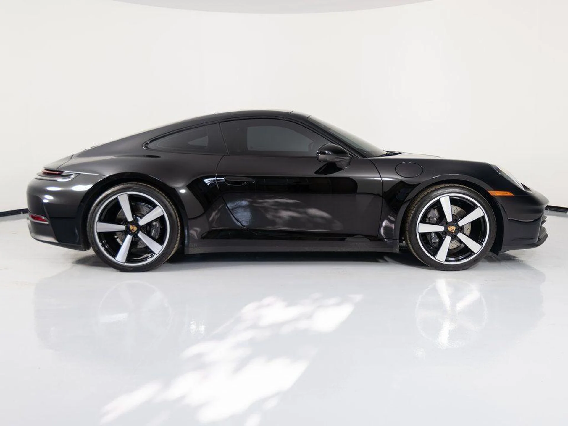 mph007_2350935936_o_TRS_6_Cnb_OE_2sg_Tf_G4_U_Feg_C_Ye_K_Mk_814078993f