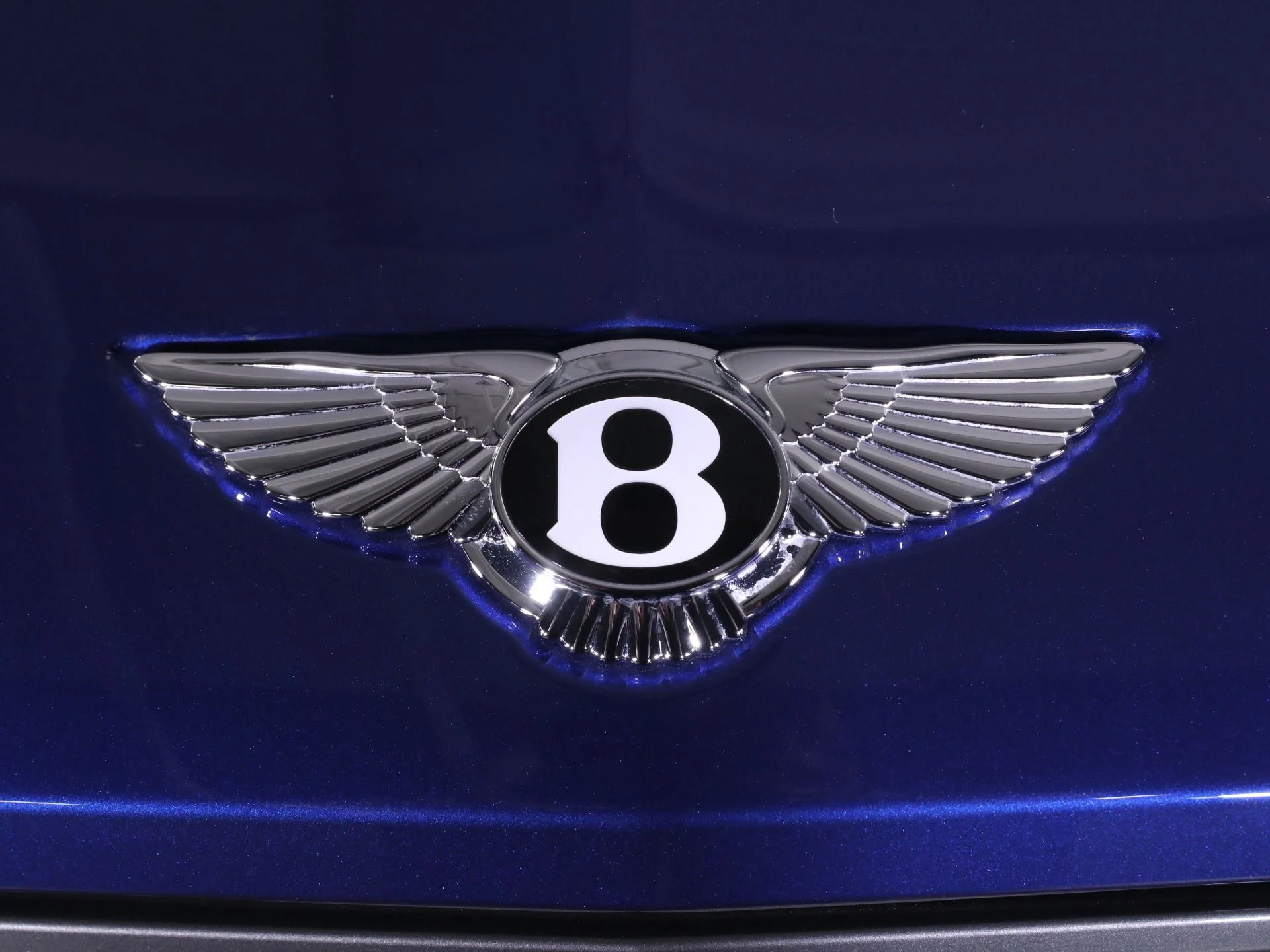 mph007_2353993645_New_2025_Bentley_Continental_GTC_Speed_1757962919_f1f69d4b91