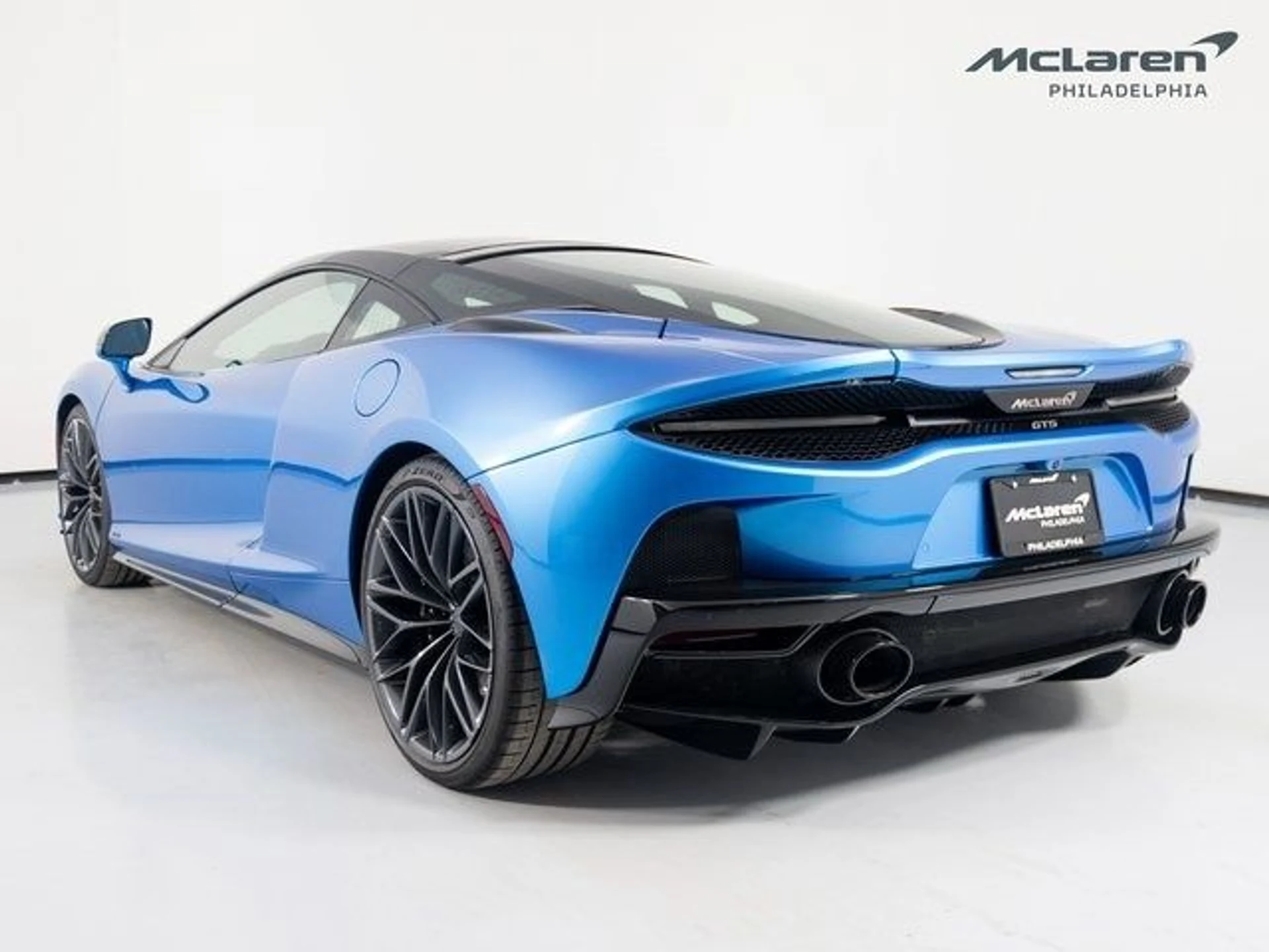 mph007_2359233107_eef805ae9981a2c3a3b01adf47aa1518x_7629a39fc3