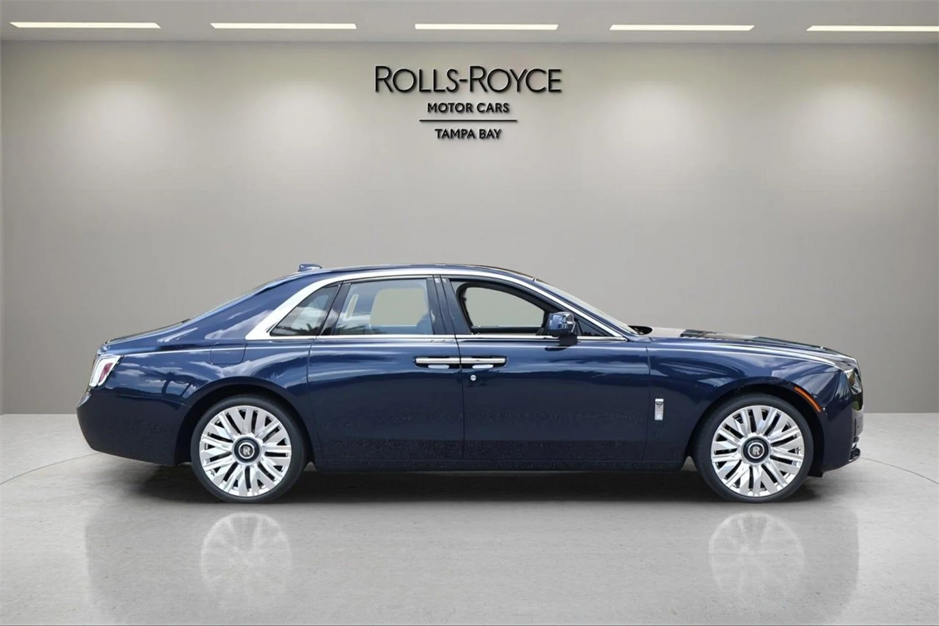 mph007_2361659939_8_a63e20fbf6