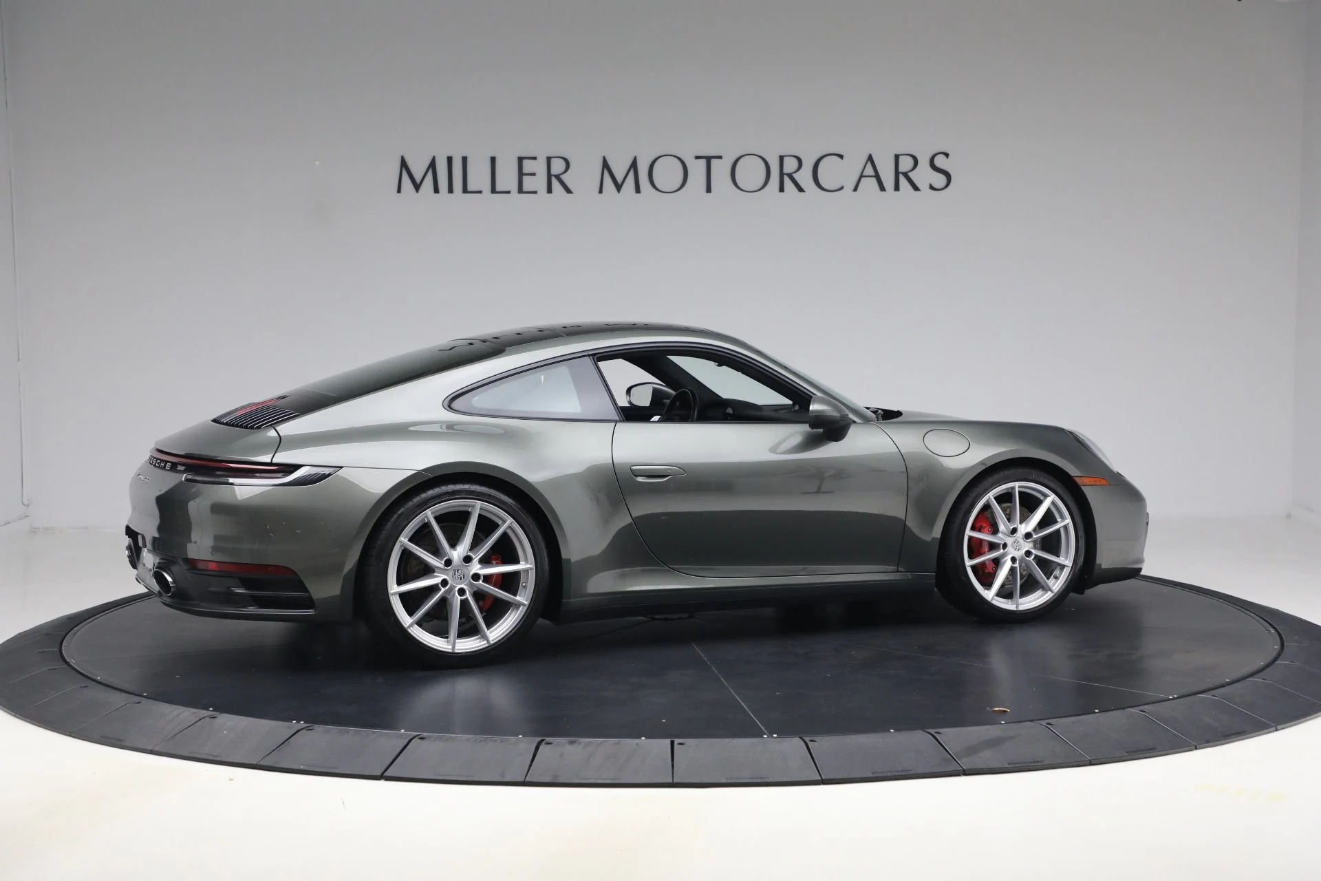 mph007_2366516212_Used_2020_Porsche_911_Carrera_4_S_1792437581_ee23c1370e