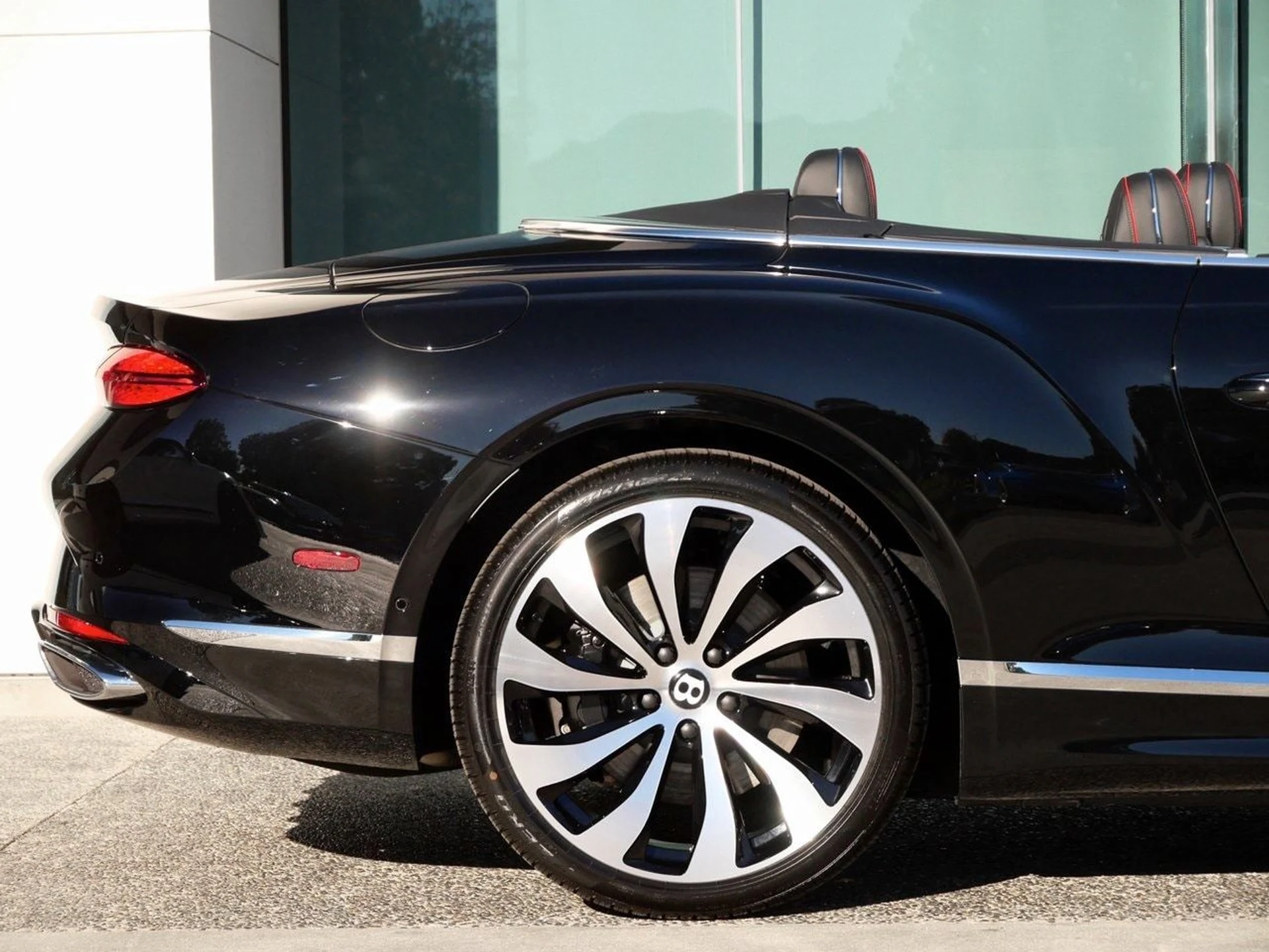 mph007_2368570897_c19c196f0bd51d968d54d5c87276af47x_5c70cb40ad