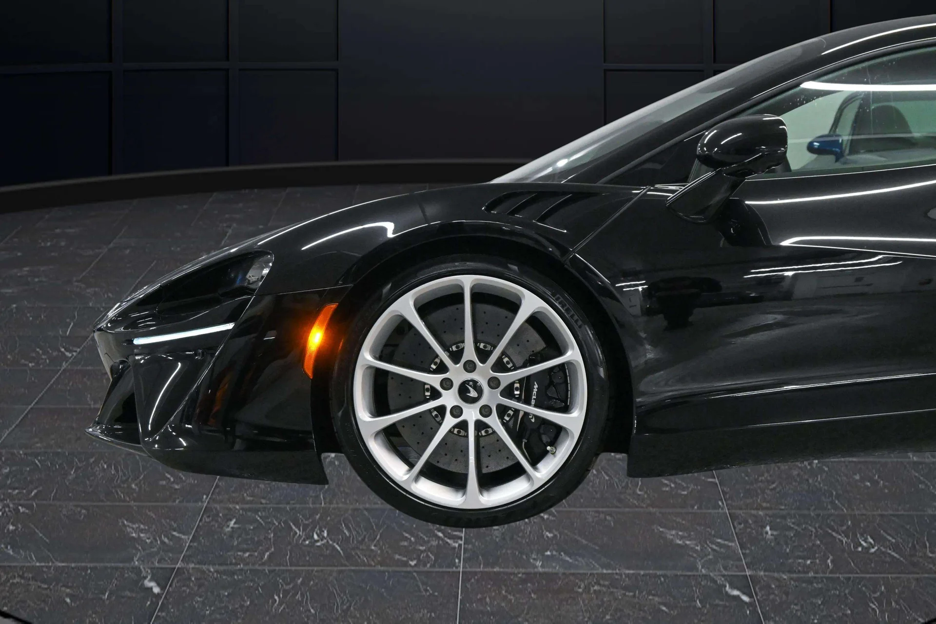mph007_2372847718_d82a218c_d4e9_4d04_972a_be36020d0f11_79329a49cc