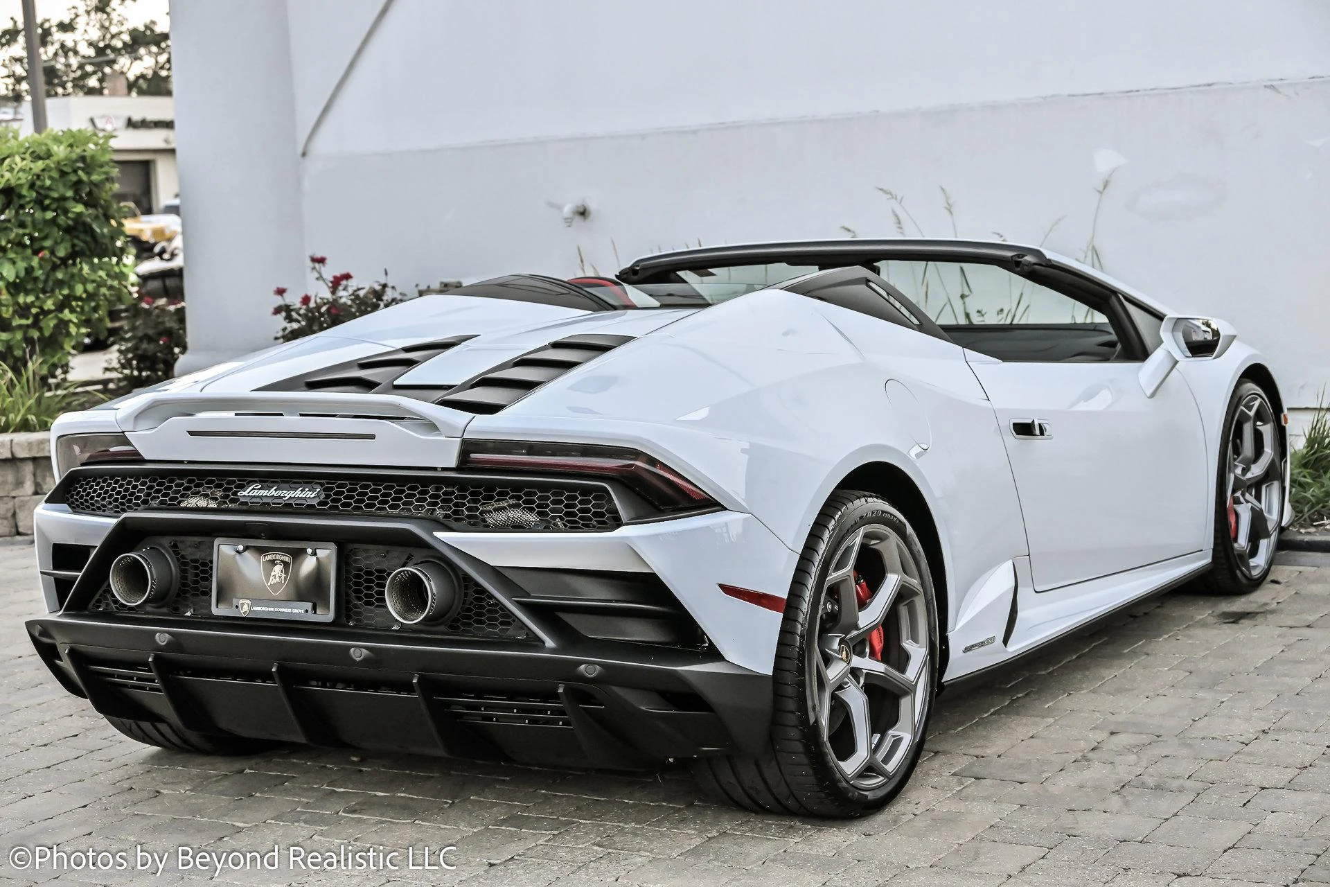 mph007_2374192582_Used_2024_Lamborghini_Huracan_EVO_Spyder_1755331811_4987f27124