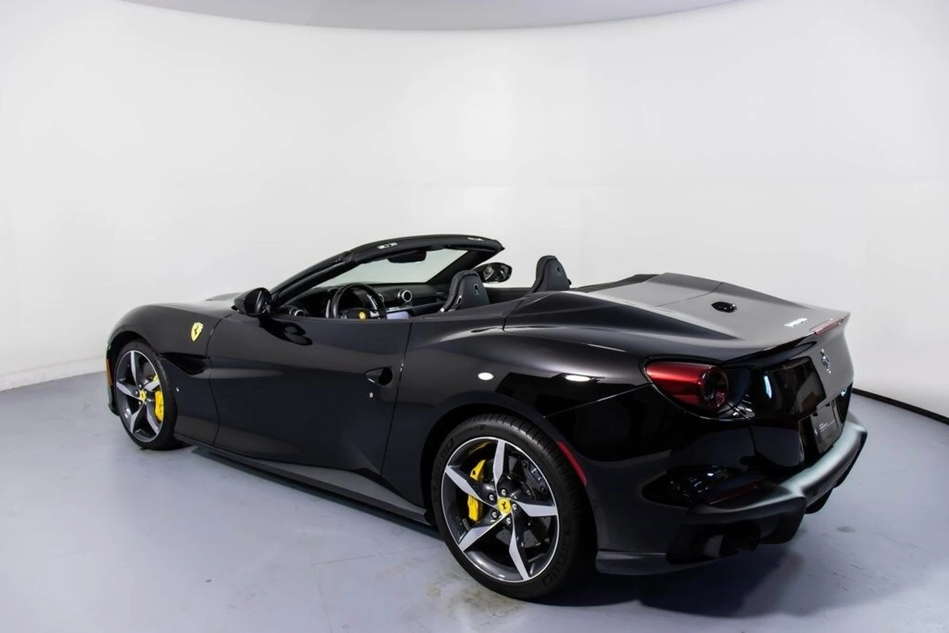 mph007_2375909201_ae328f80a0eba793041bf97aec62c1e2x_4079b17f85