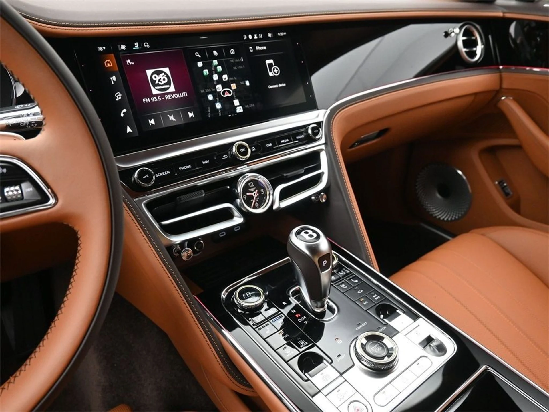 mph007_2384076681_d5039d893ba87b61b524d129f14cf654x_db90794529