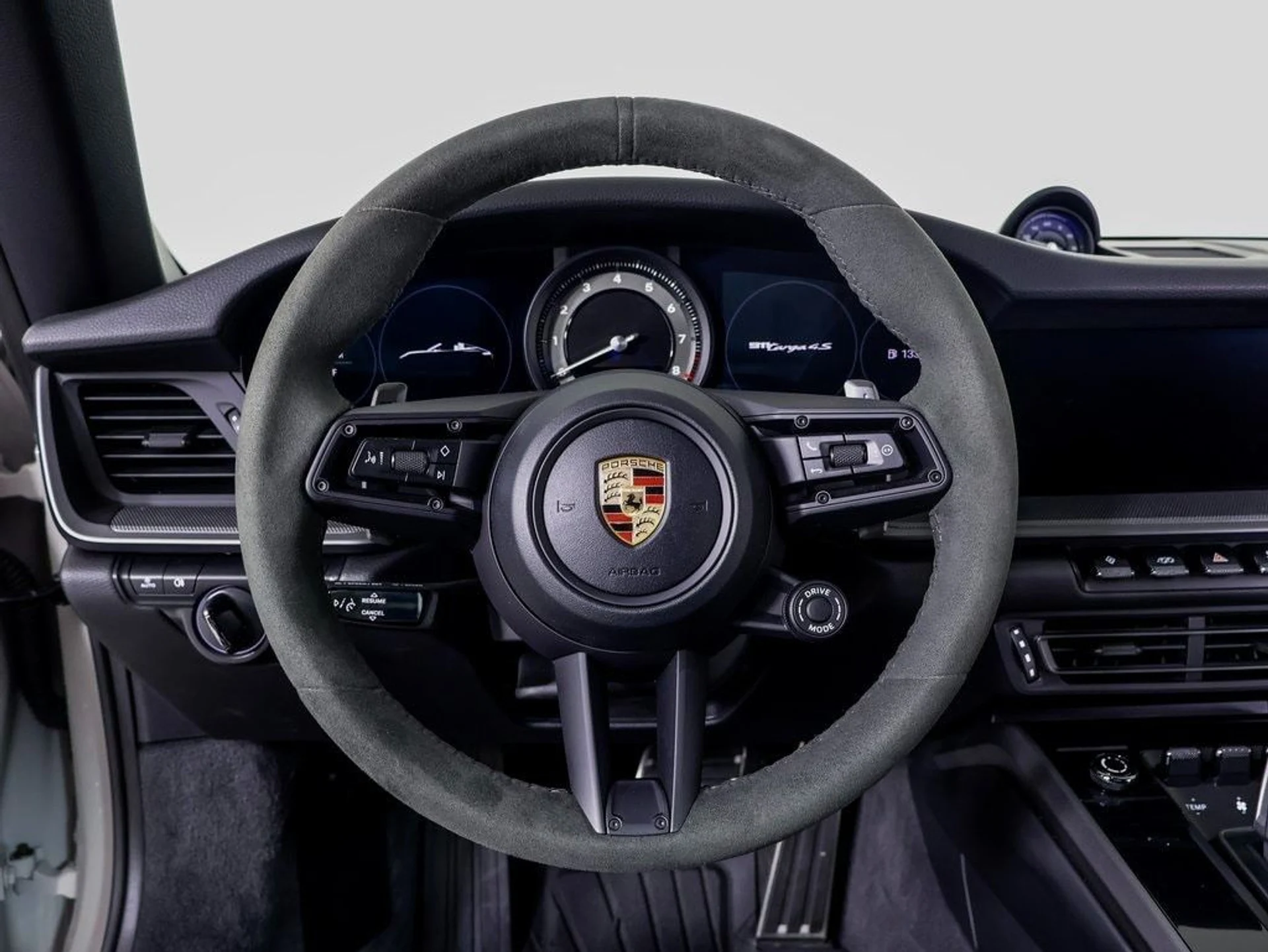 mph007_2389959001_3d2107a0f33ab014a9768d920f7efa95x_93a66c6a86