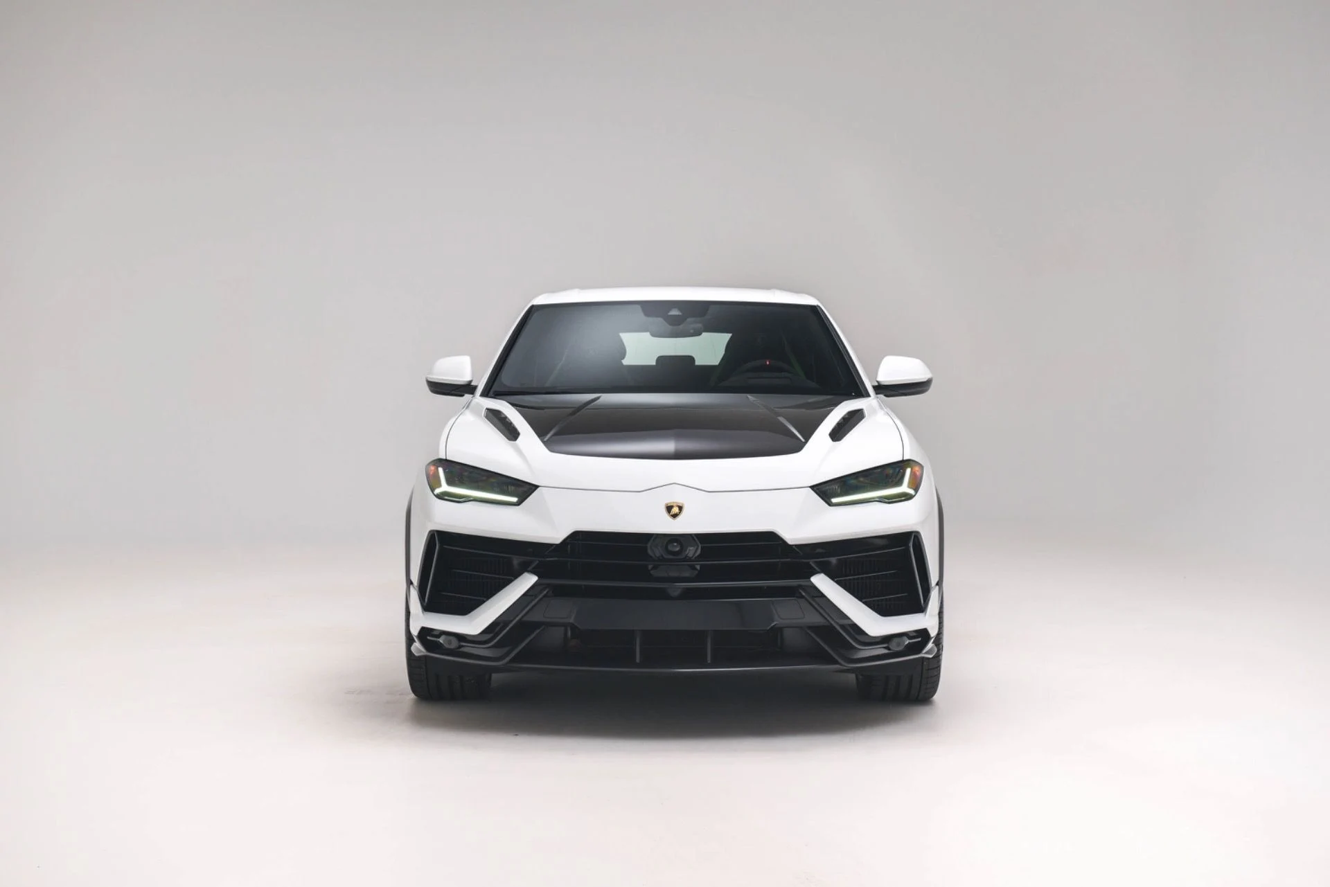 mph007_2398426112_Used_2024_Lamborghini_Urus_Performante_1775674449_f0d6d4faa4