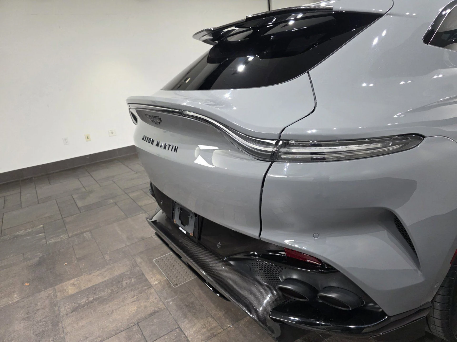 mph007_2399723756_f675fd434cbdef73d9818e7d3c8ba74a_ebe04c9e01