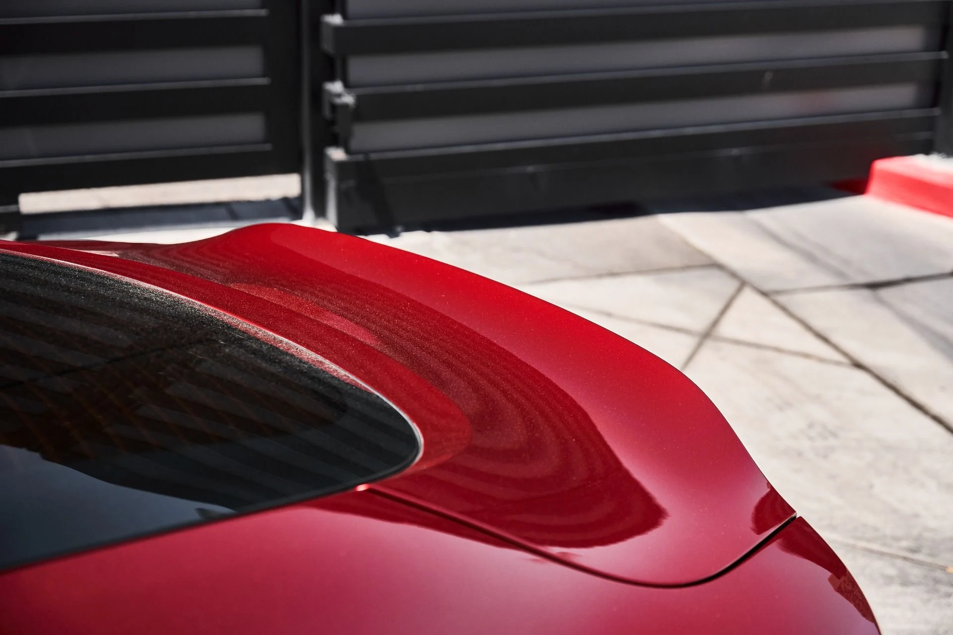 mph007_2410078604_Used_2020_Aston_Martin_Vantage_Base_1777504257_c9560949da