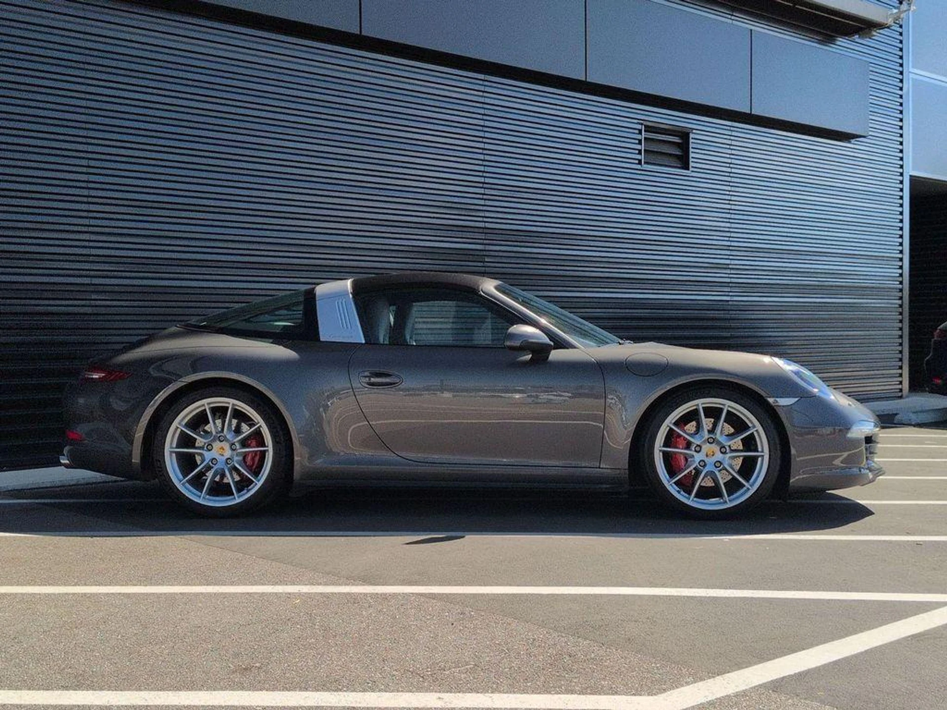 mph007_2410098585_Ttn_BGJF_rnl_C_Itfzri_CKPR_Wq_Ry_A_da103779d9