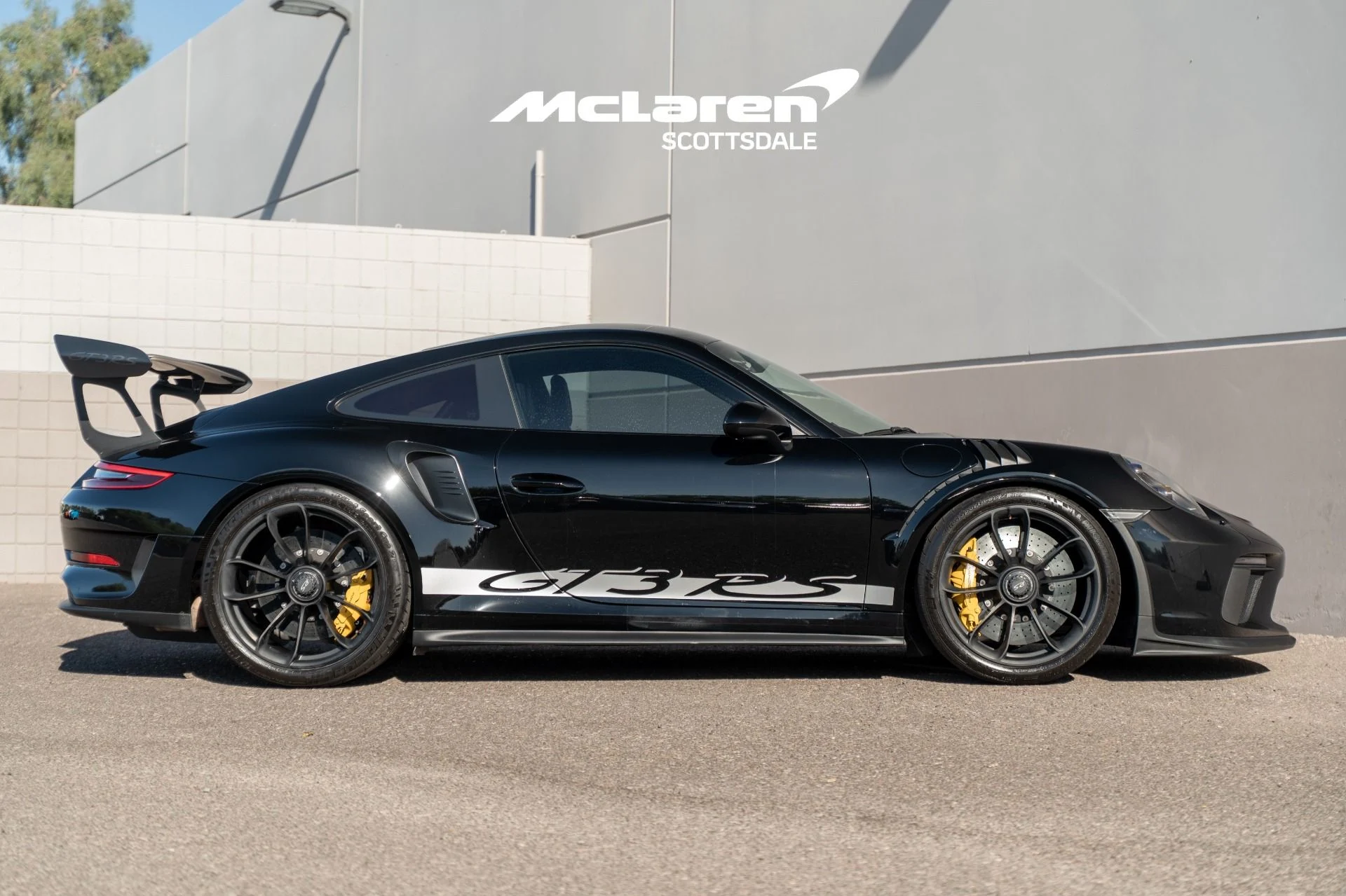 mph007_2424185265_Used_2019_PORSCHE_911_GT_3_RS_1775874087_5eb5b2900a