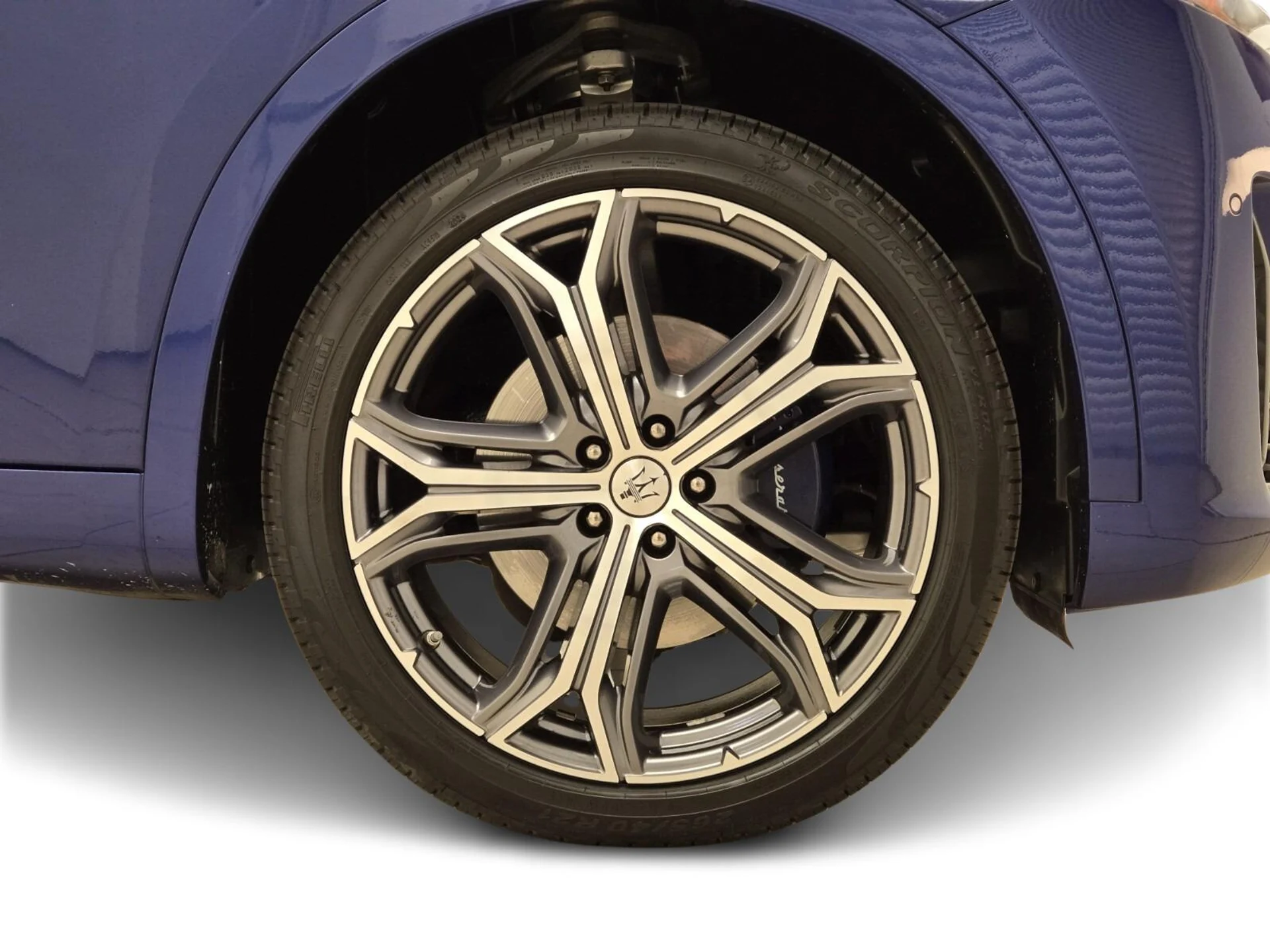 mph007_2443398824_Used_2022_Maserati_Levante_GT_1753425529_226c898ce1