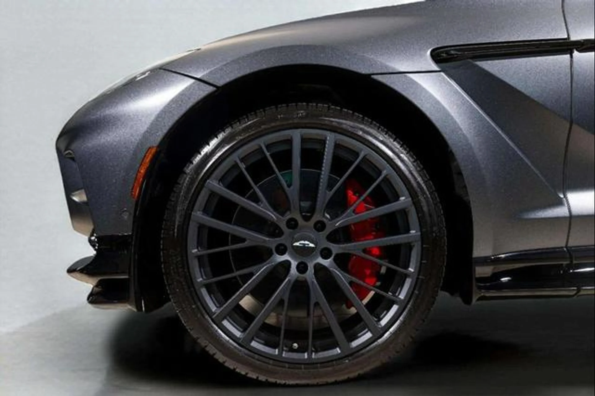 mph007_2446529085_E_Poxl_M_Ypgd_I_Xt0_X_Xcv7nwzr_Yy8_Q_49f491f59d