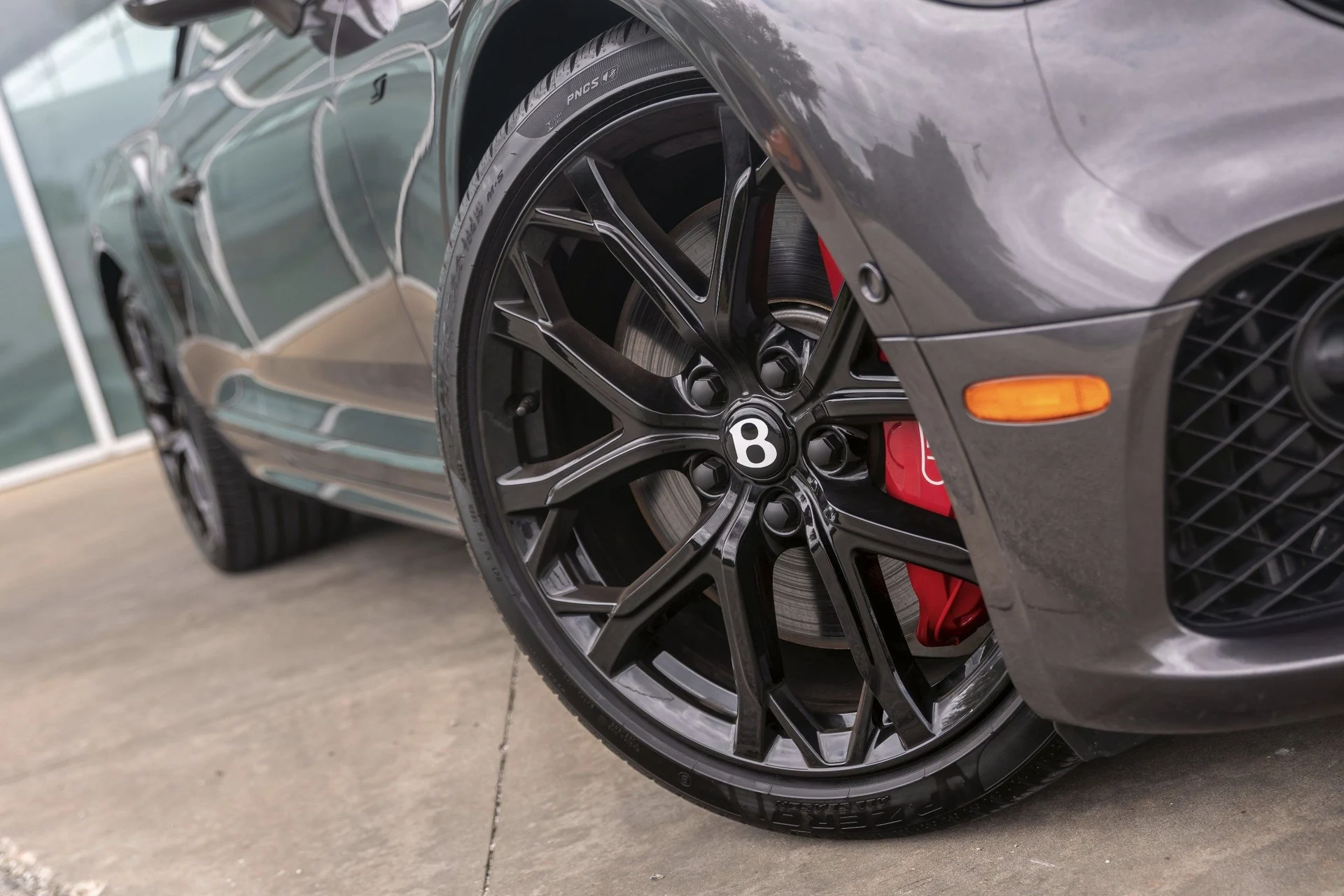 mph007_2447598589_Hi_Tech_Luxury_Imports_LLC_SCBDG_4_ZGXRC_016161_image_7_bf181740c8