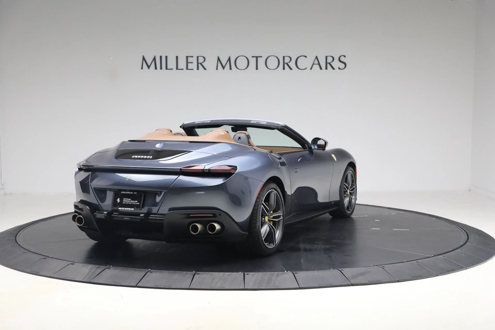 mph007_2449025191_Used_2025_Ferrari_Roma_Spider_1793294137_95c859f9bd