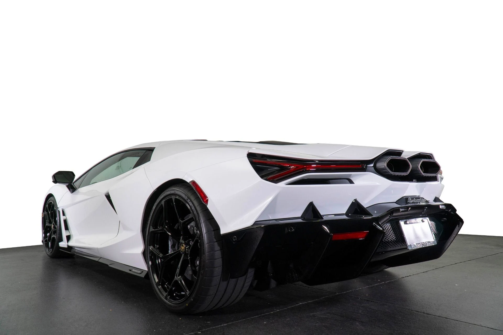 mph007_2449340714_New_2026_Lamborghini_Revuelto_1778722081_b1b6acada7