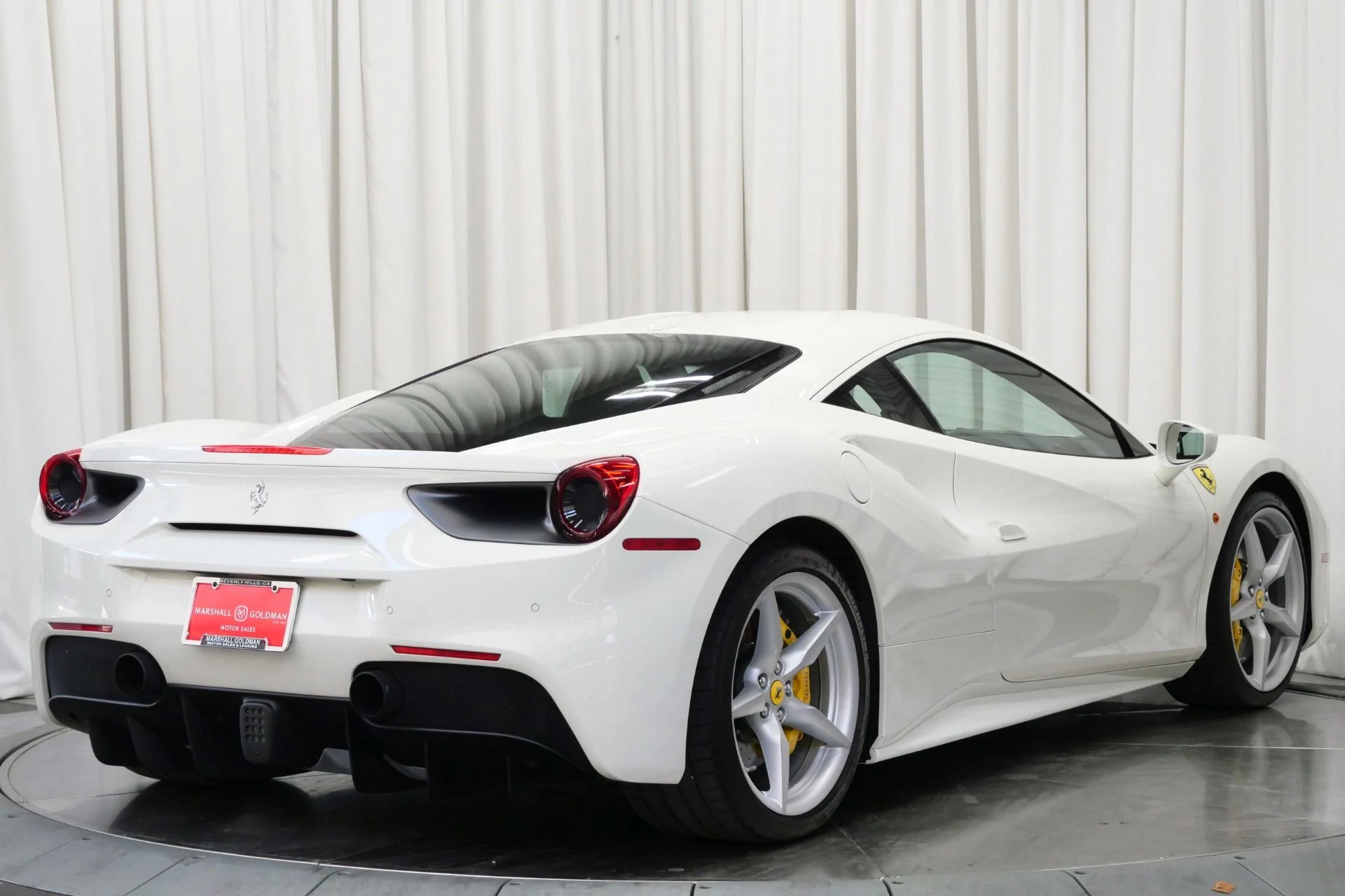 mph007_2453607234_Used_2018_Ferrari_488_GTB_1755879022_1d884b23da