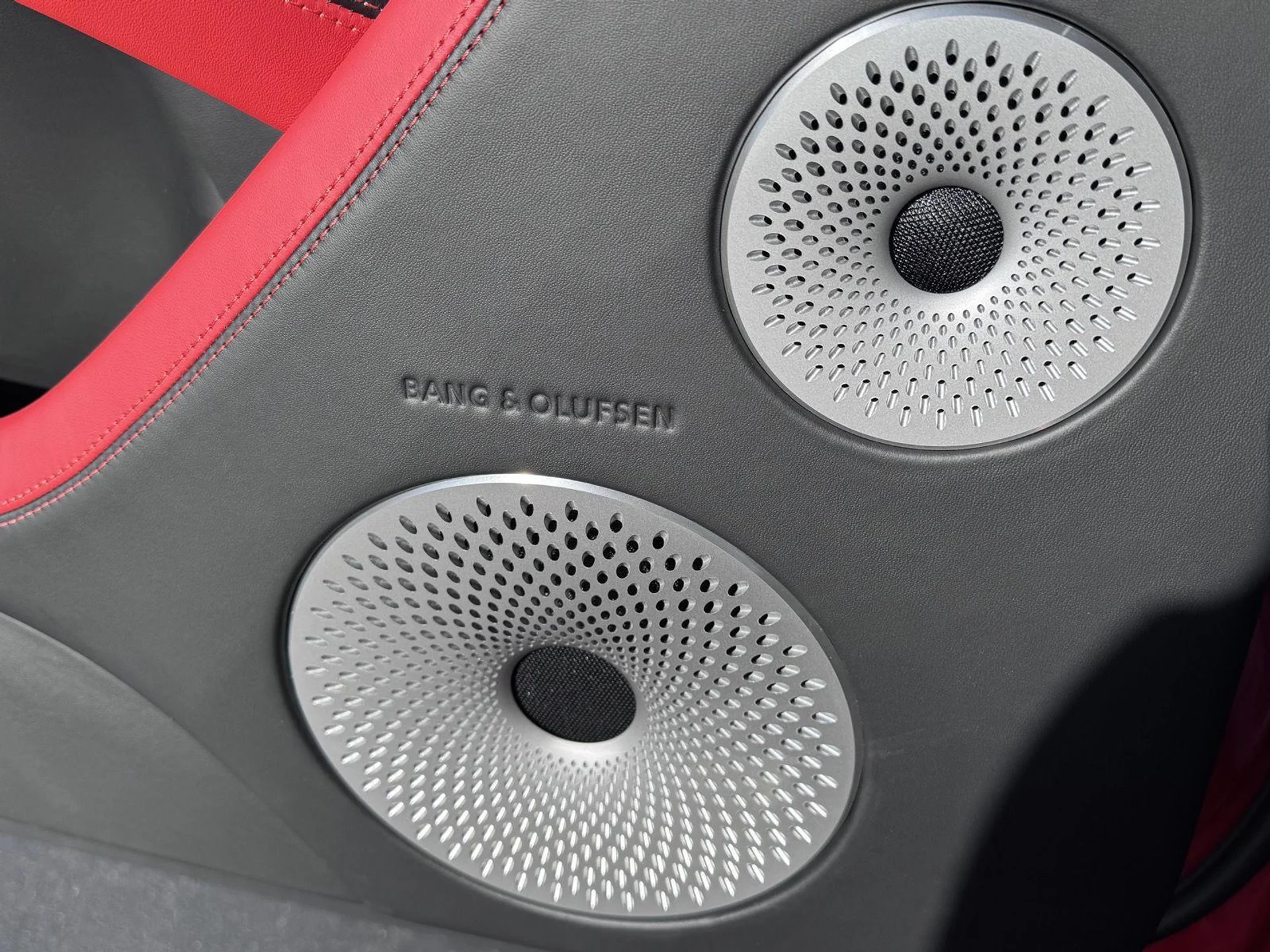 mph007_2463440957_97945b50b30701a5058dedb43c122d08_90782c6f2c