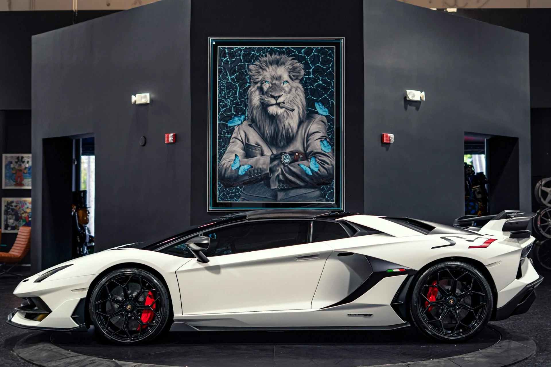 mph007_2466511778_Used_2020_Lamborghini_Aventador_LP_770_4_SVJ_1778083327_9ce1d15a43