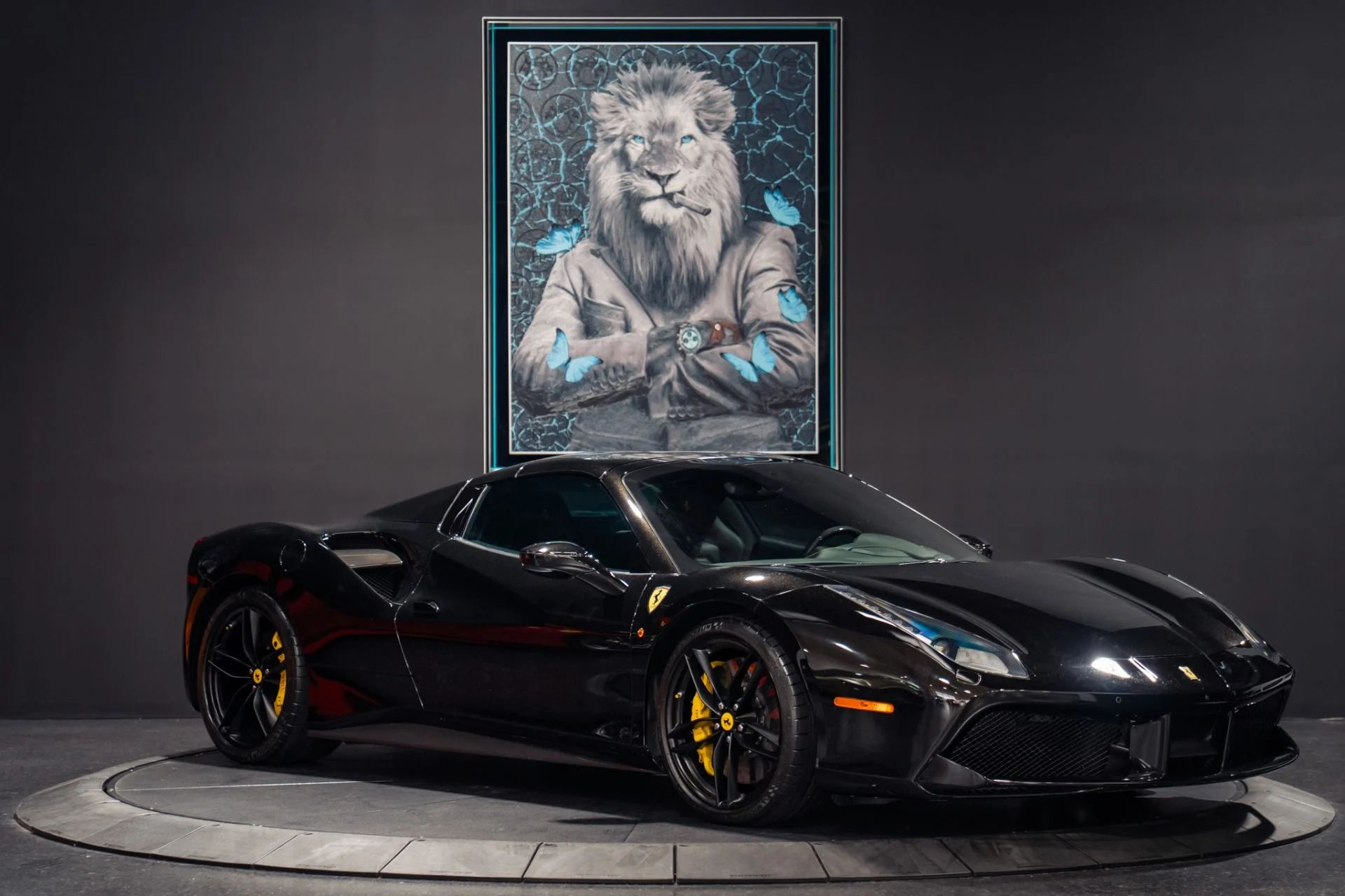 mph007_2468436930_Used_2018_Ferrari_488_Spider_425_K_MSRP_w_ALL_Carbon_Exterior_ALL_Carbon_Interior_Options_1786033651_a5afb66fe1