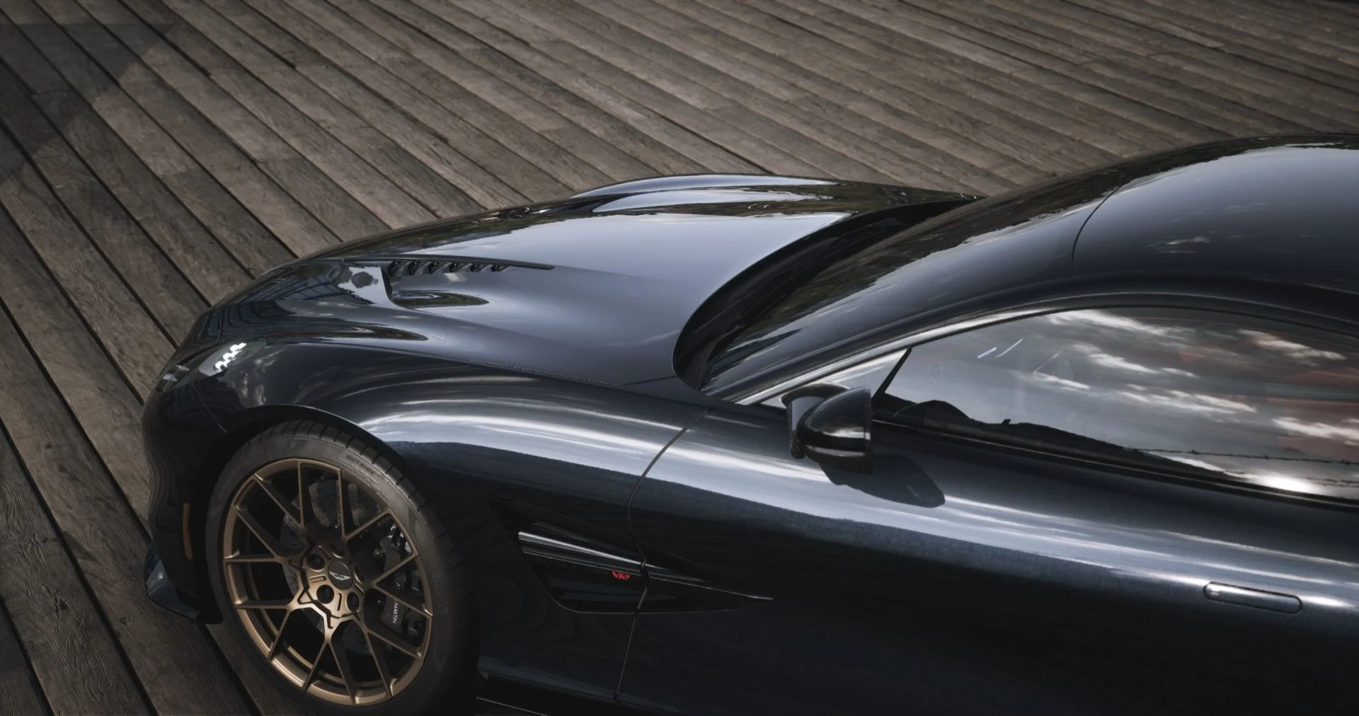mph007_2470726673_New_2025_Aston_Martin_Vanquish_2f45804f0f