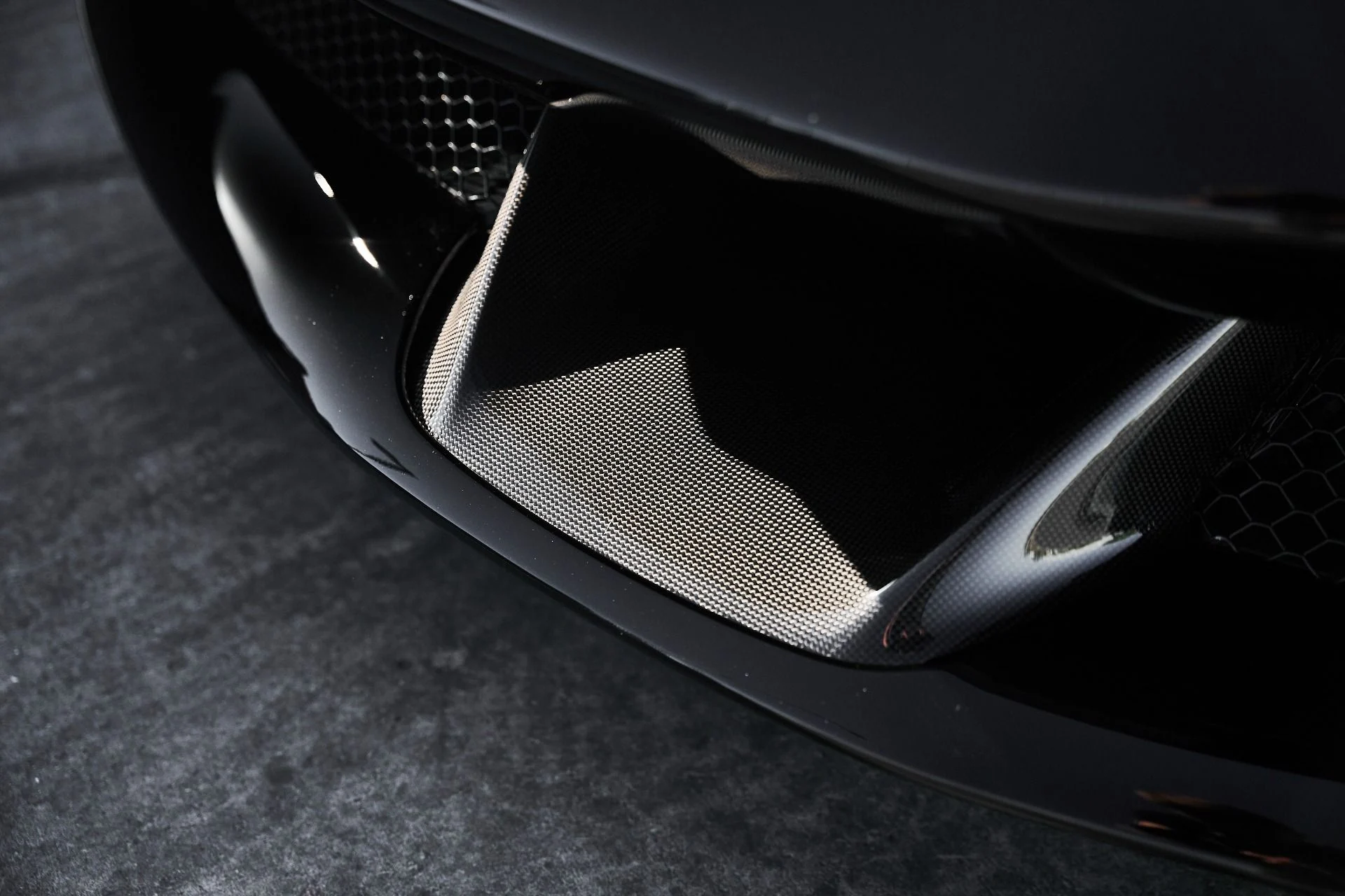 mph007_247159881_Used_2024_Ferrari_SF_90_Spider_Base_1774739088_1a38869b1d