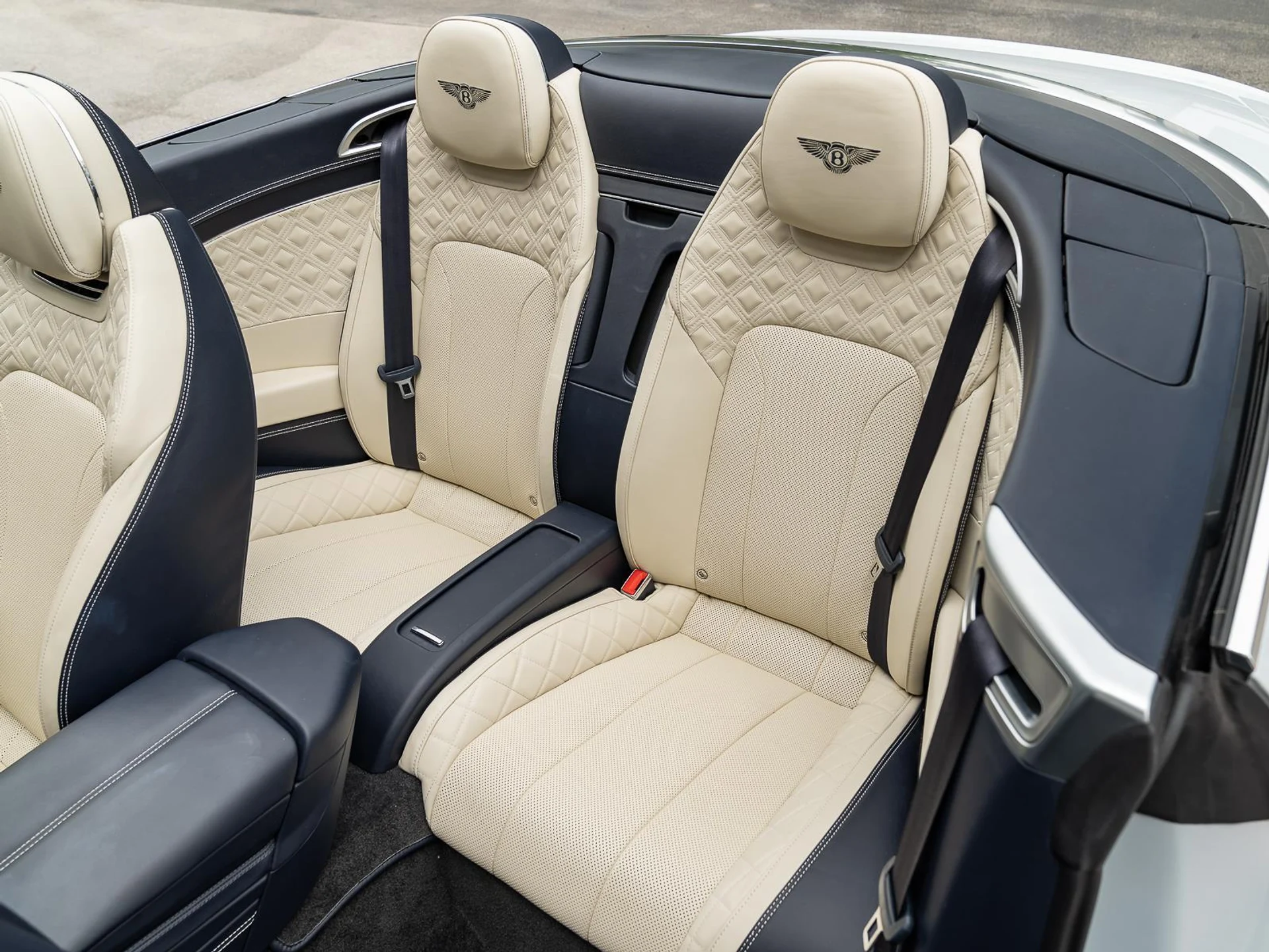 mph007_2479305006_Used_2021_Bentley_Continental_GTC_Mulliner_GT_Mulliner_V8_1775769027_b8a9734577