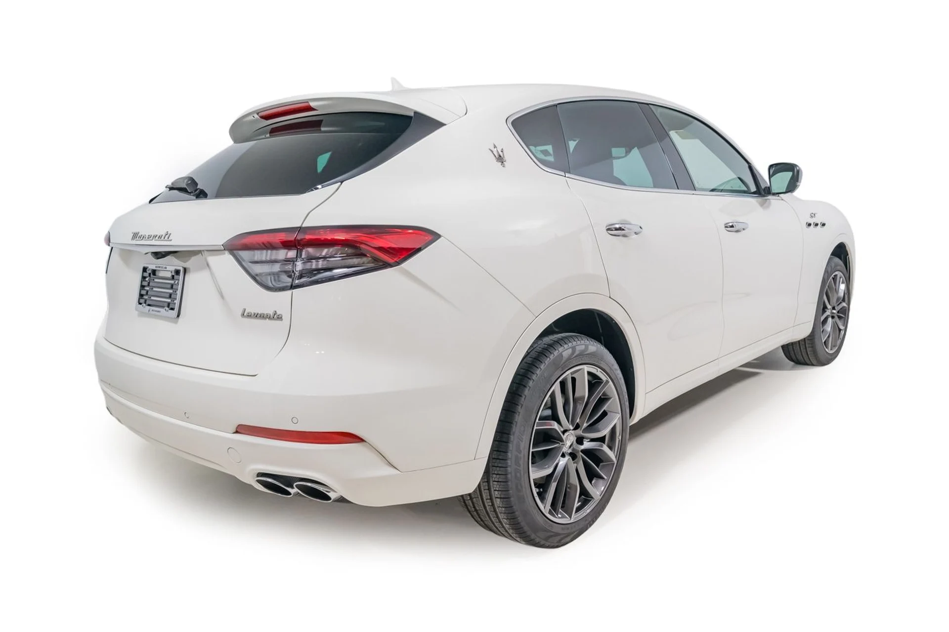 mph007_2481521091_0437a5a1bc004c33a2a1a338b8da5abd_e935e71f27