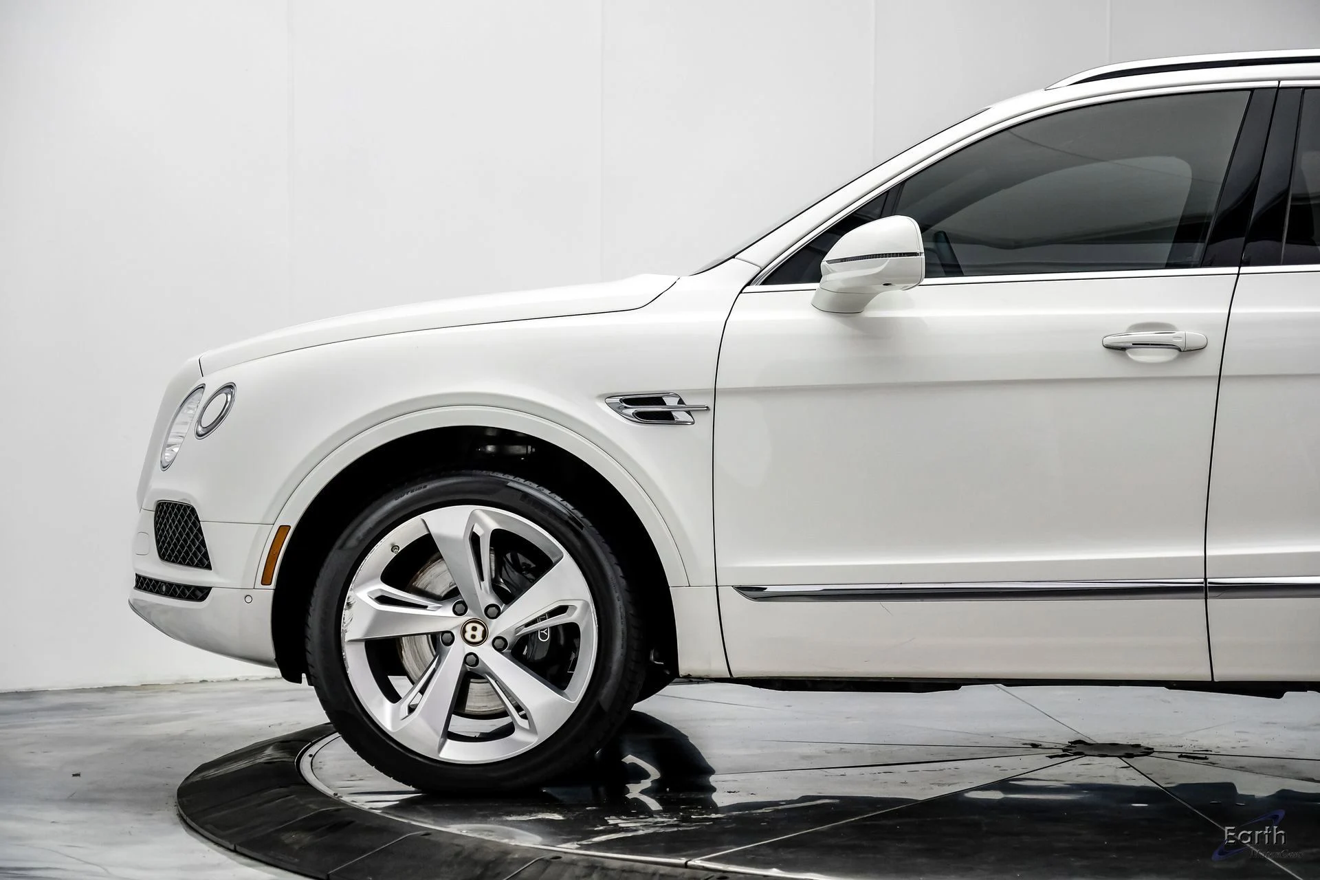 mph007_2495873456_c52e7e53a8d2ec219f7e0536597e2358x_228418f7db