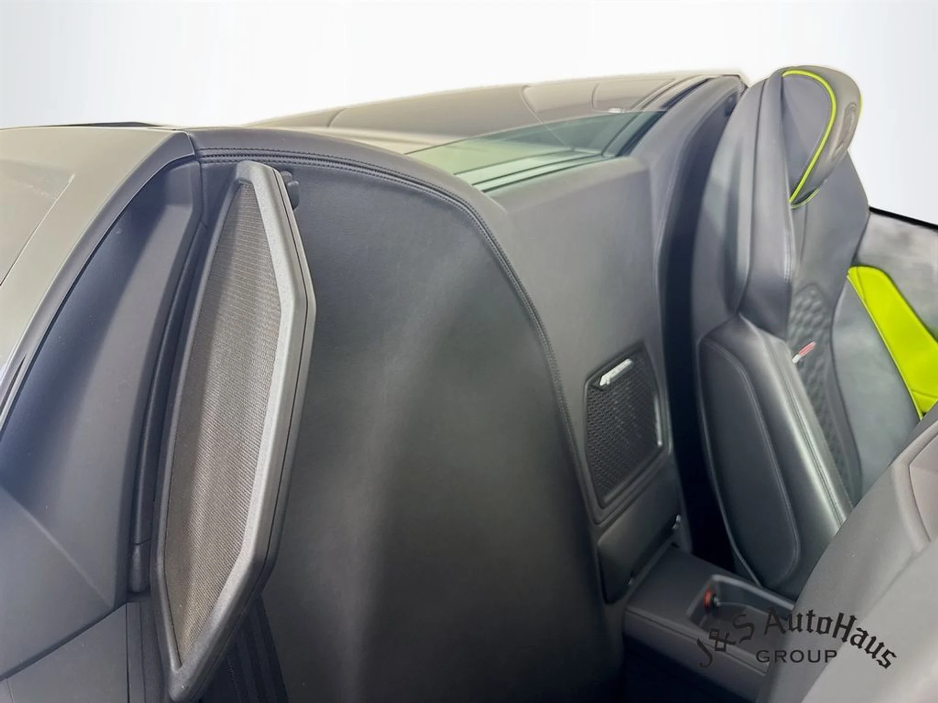 mph007_2496397048_uw2b9vo1ducs1cwqxtww5gmx6y4r_558b394470