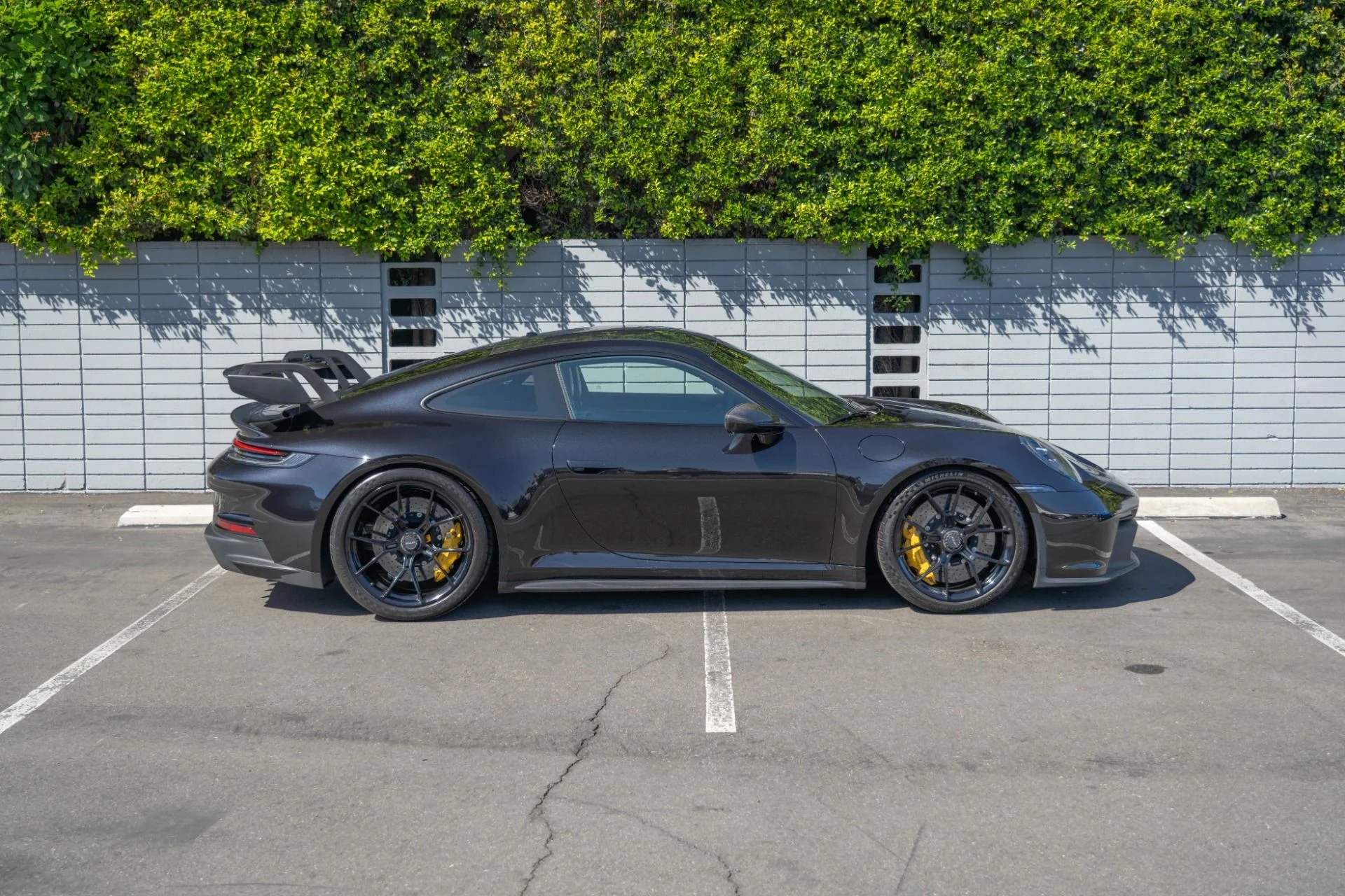 mph007_2502693535_Used_2022_Porsche_911_GT_3_1759443060_8944dc8d3c