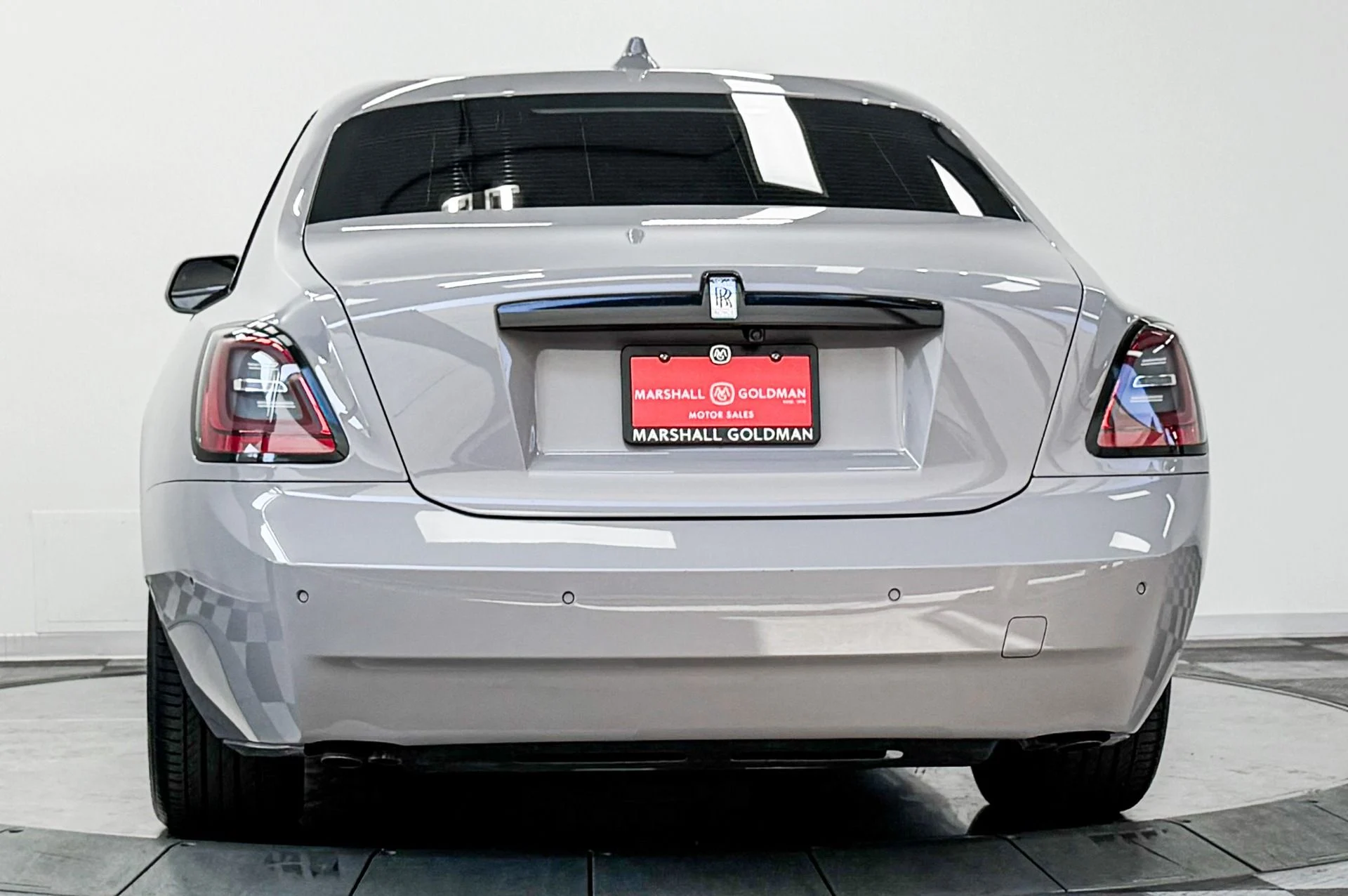 mph007_250648348_Used_2022_Rolls_Royce_Ghost_The_Ghost_Package_Bespoke_Audio_Illuminated_Fascia_1785265086_f633771828